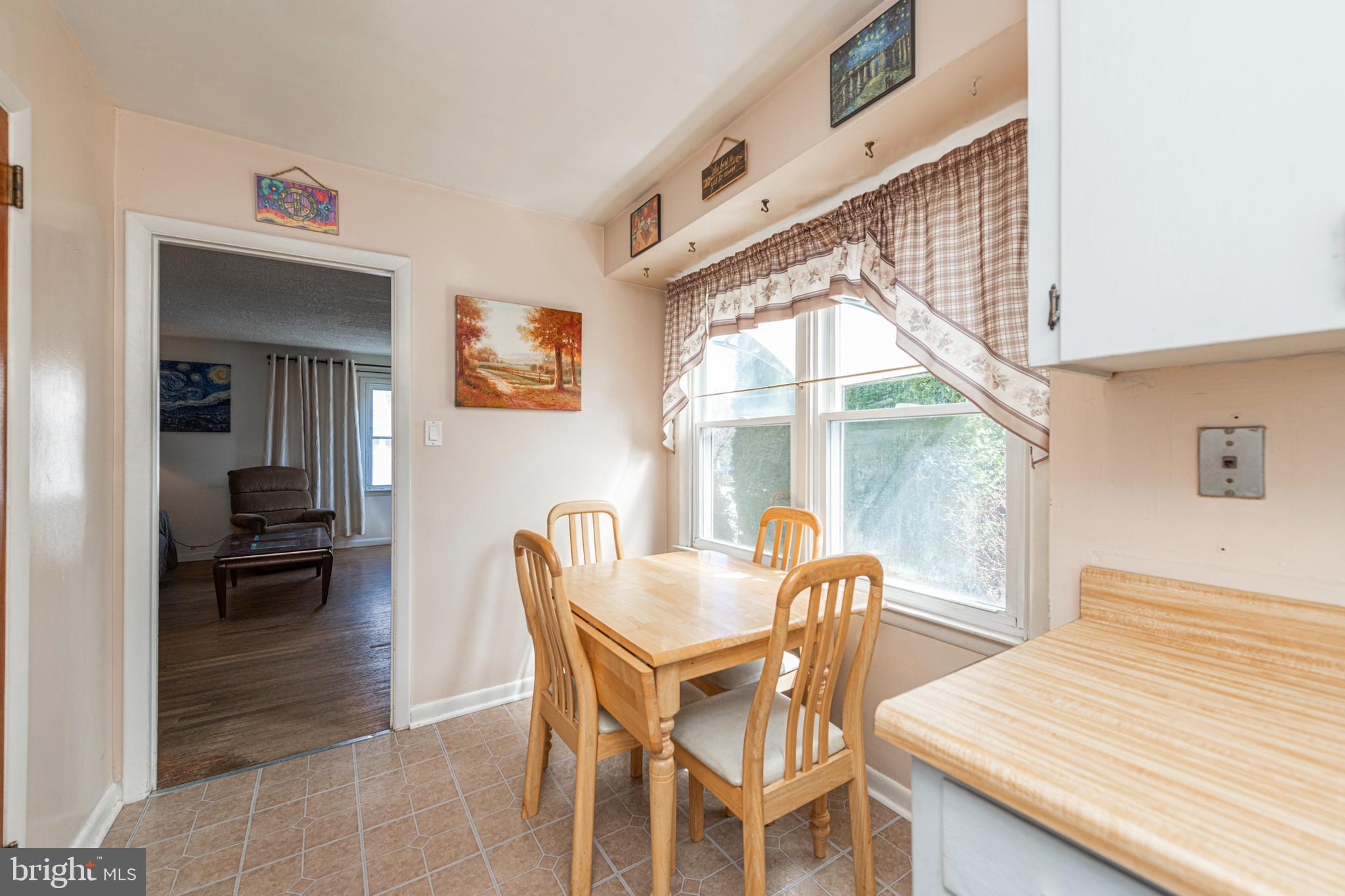 NESHAMINY FALLS - Residential