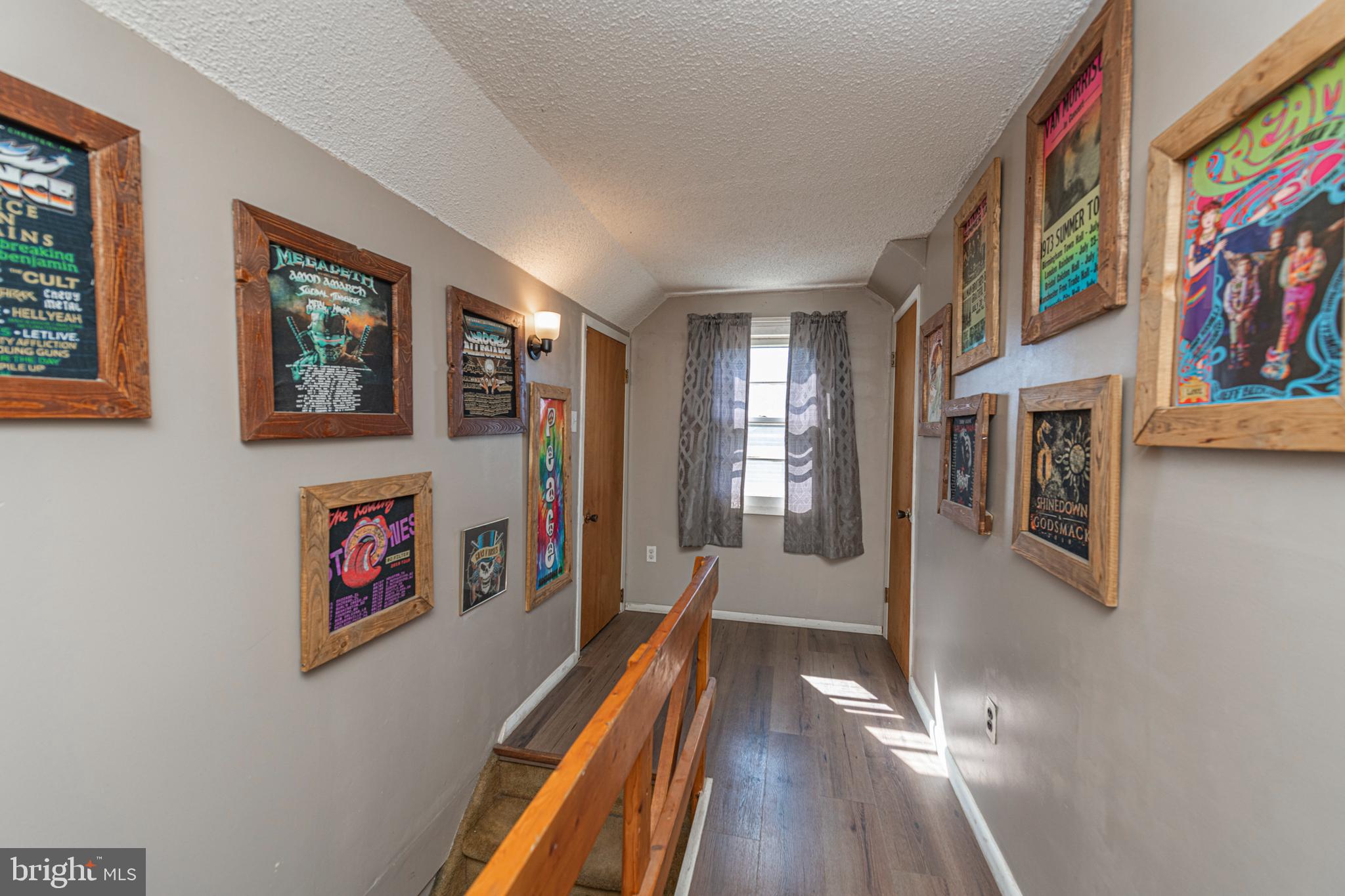 NESHAMINY FALLS - Residential