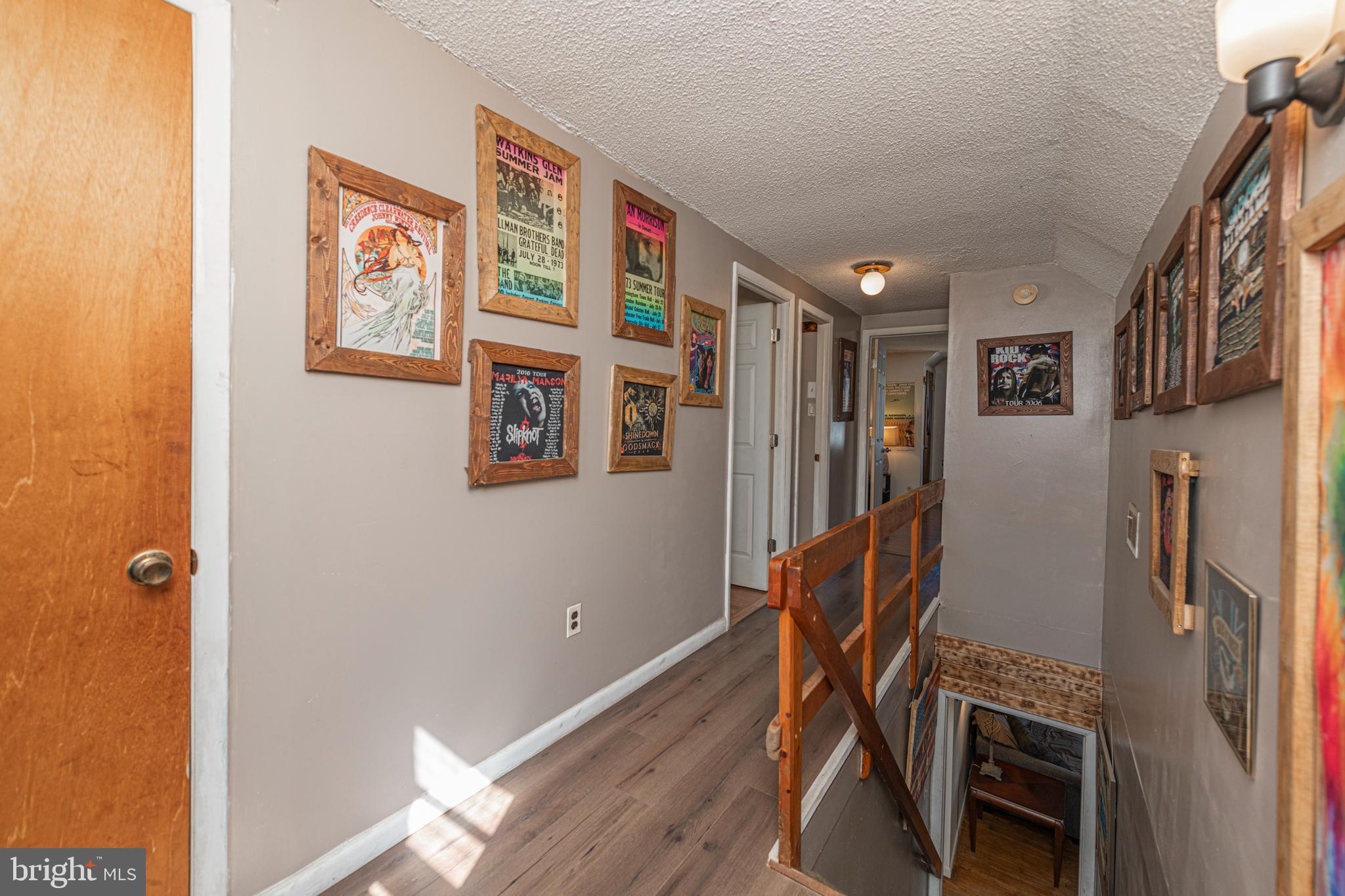 NESHAMINY FALLS - Residential