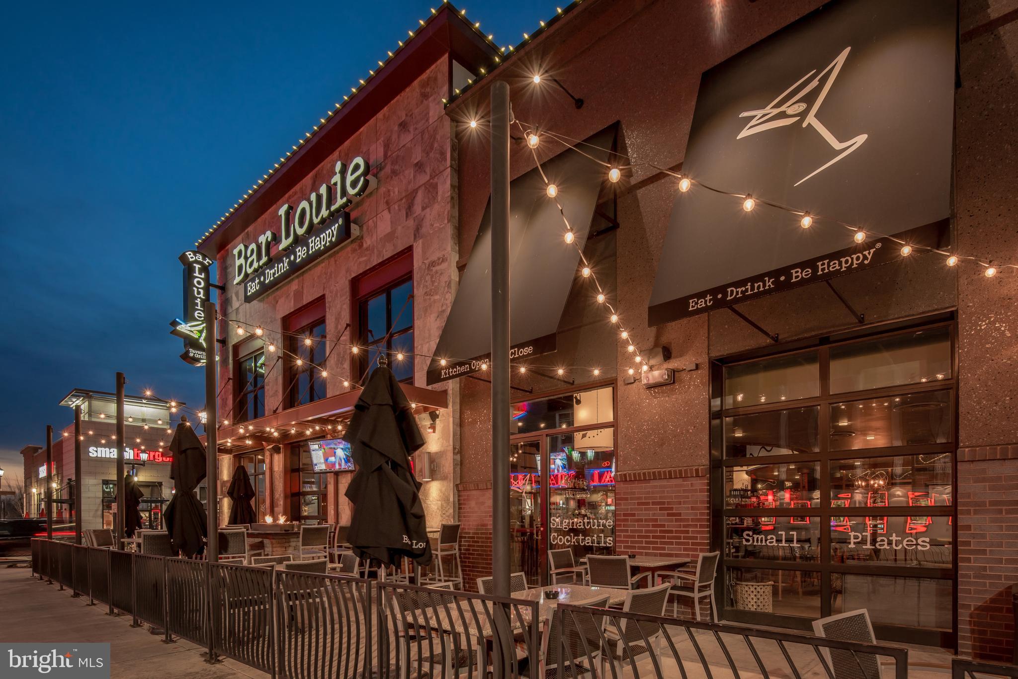 BRADLEY SQUARE - Residential