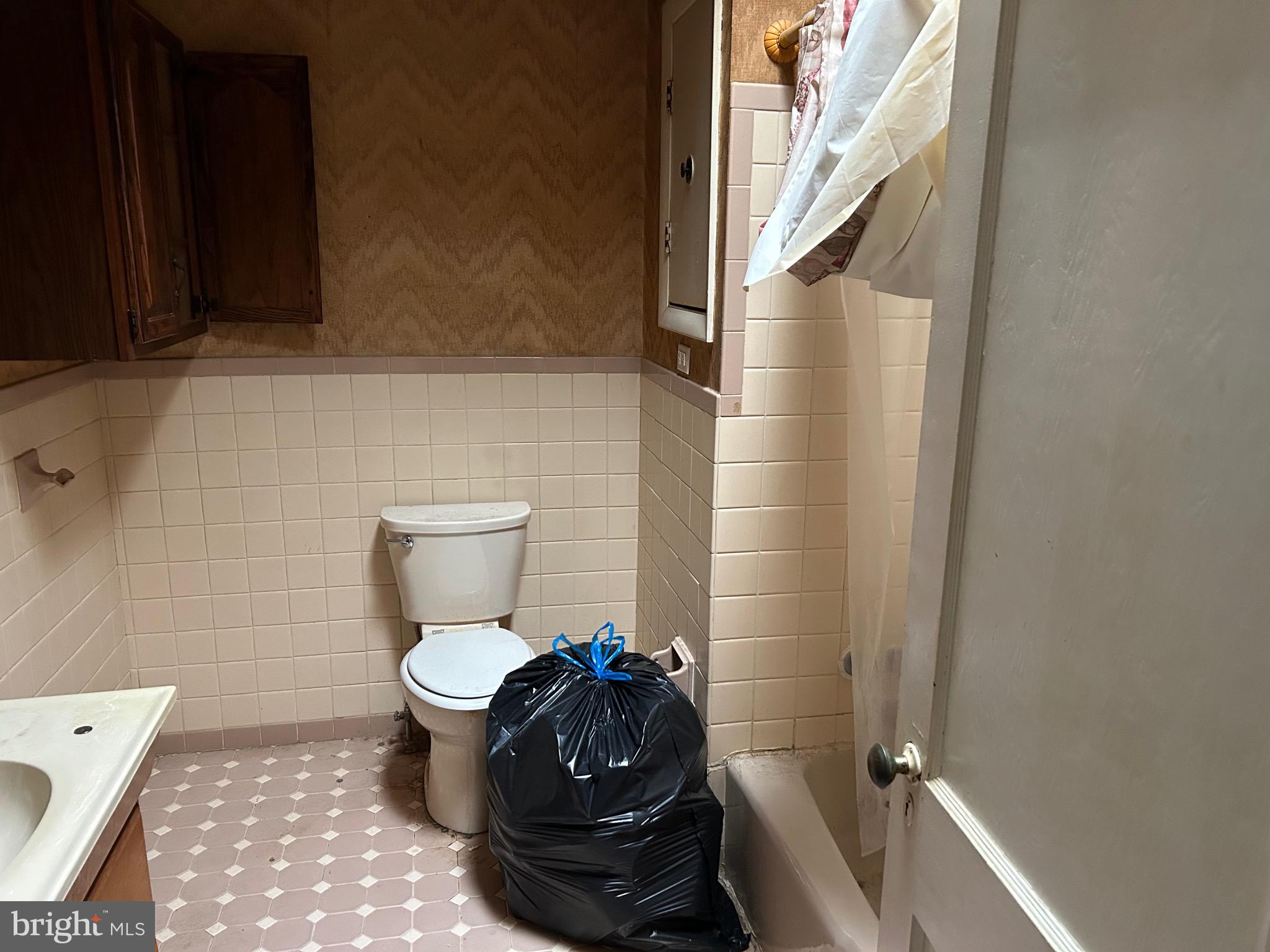 MAYFAIR - Residential