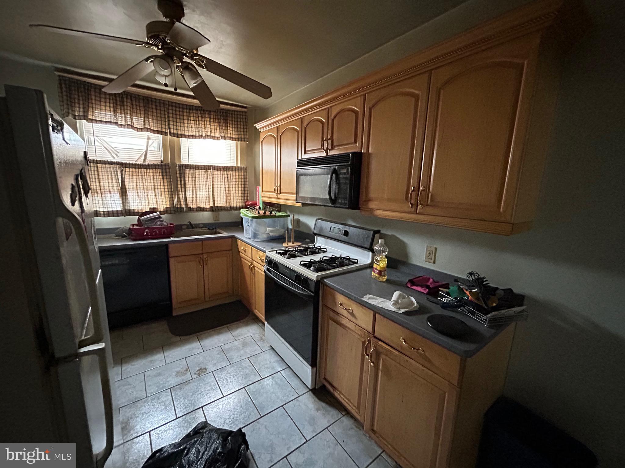 MAYFAIR - Residential