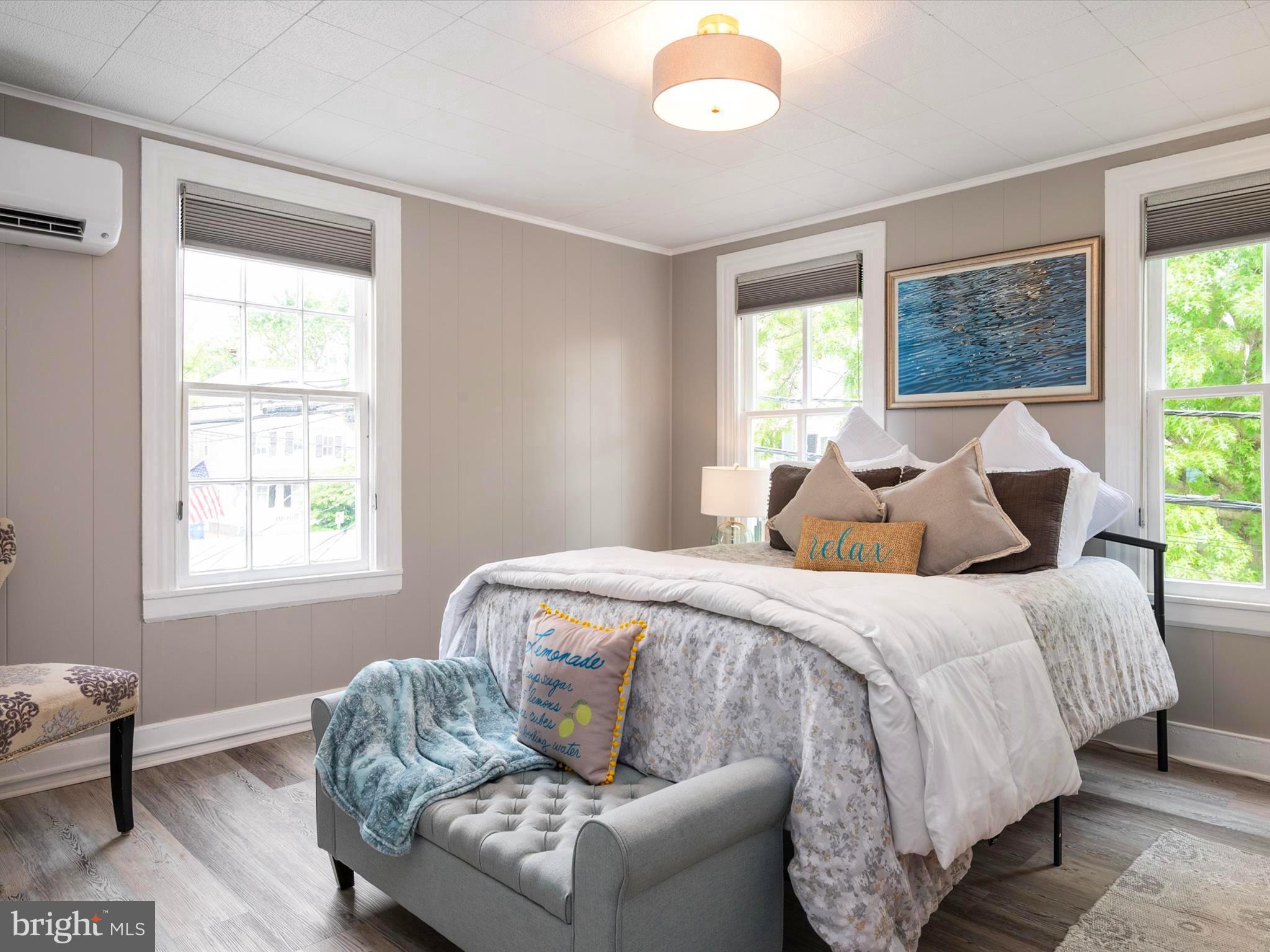 HISTORIC DISTRICT - Residential Income