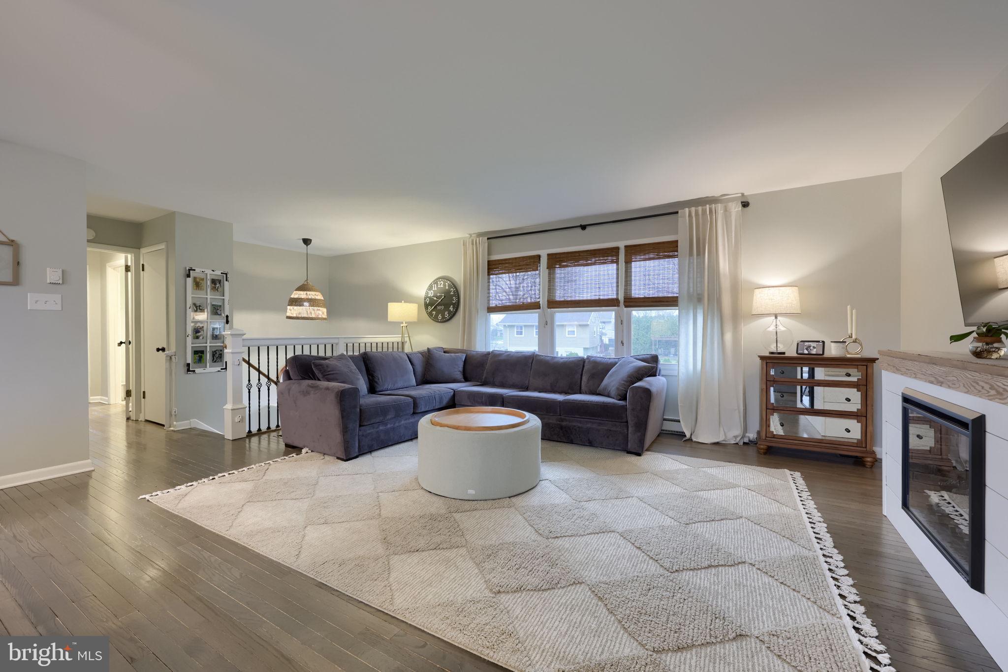 204 WILSHIRE BOULEVARD