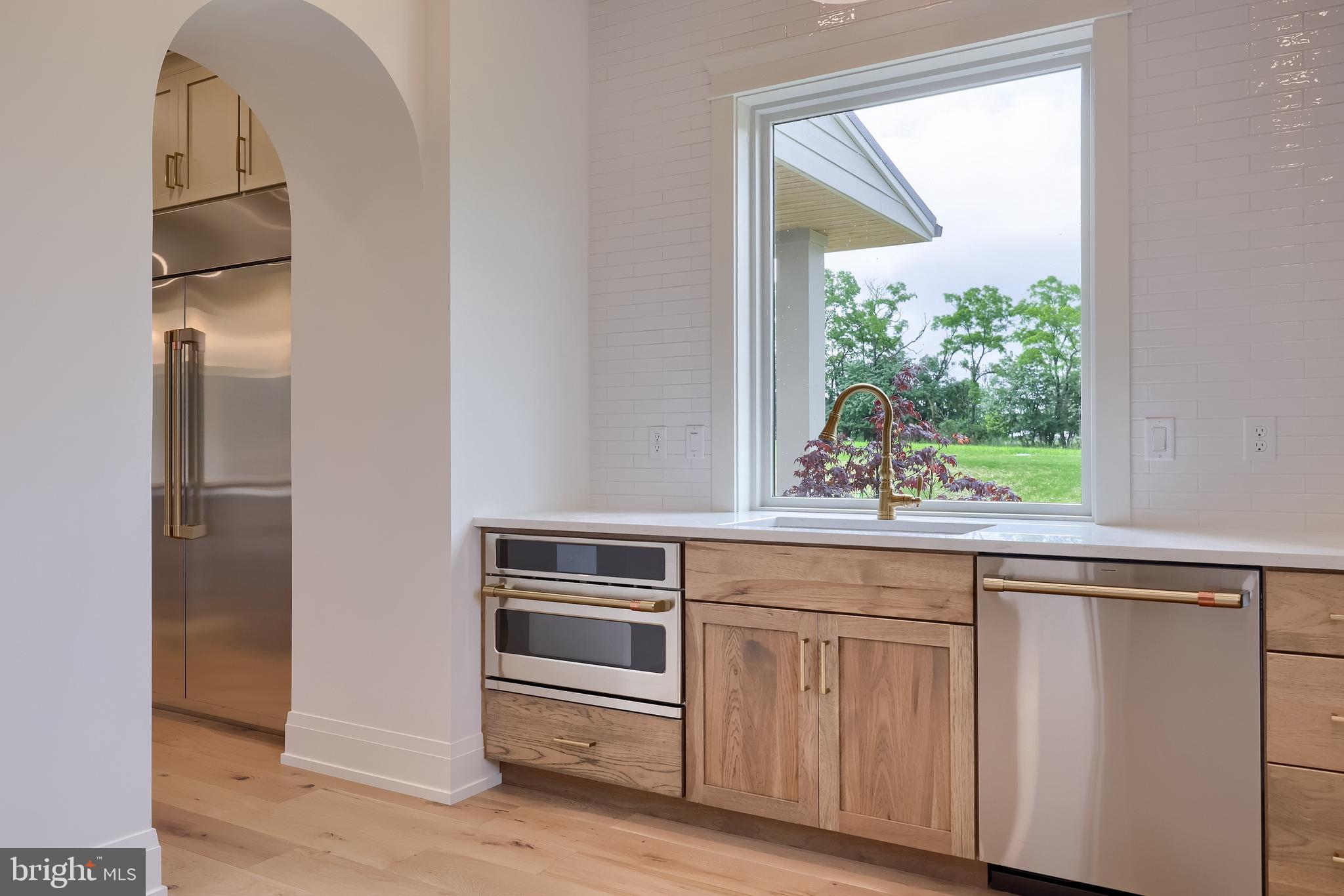 GLENDALE ESTATES - Residential