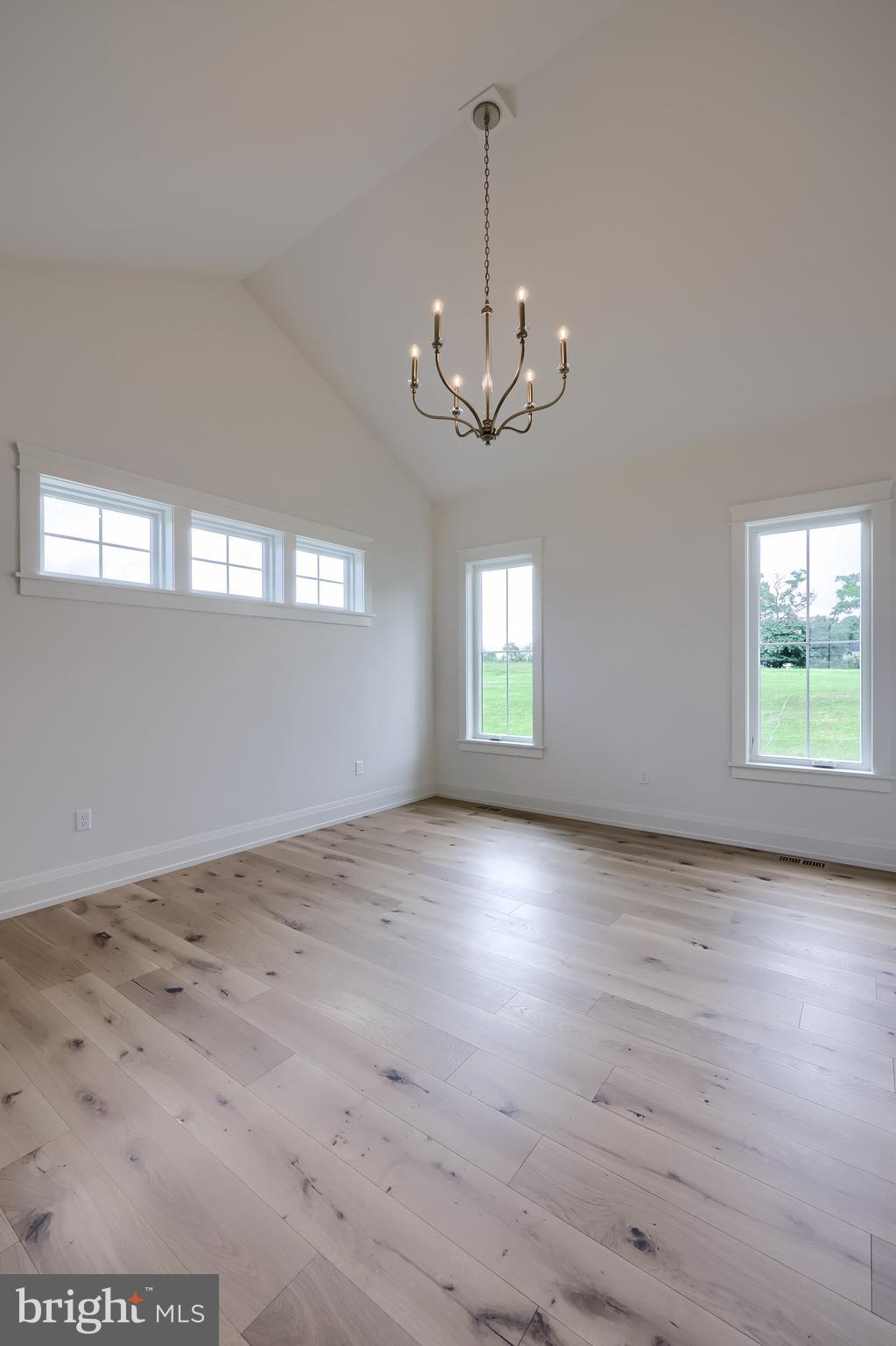 GLENDALE ESTATES - Residential