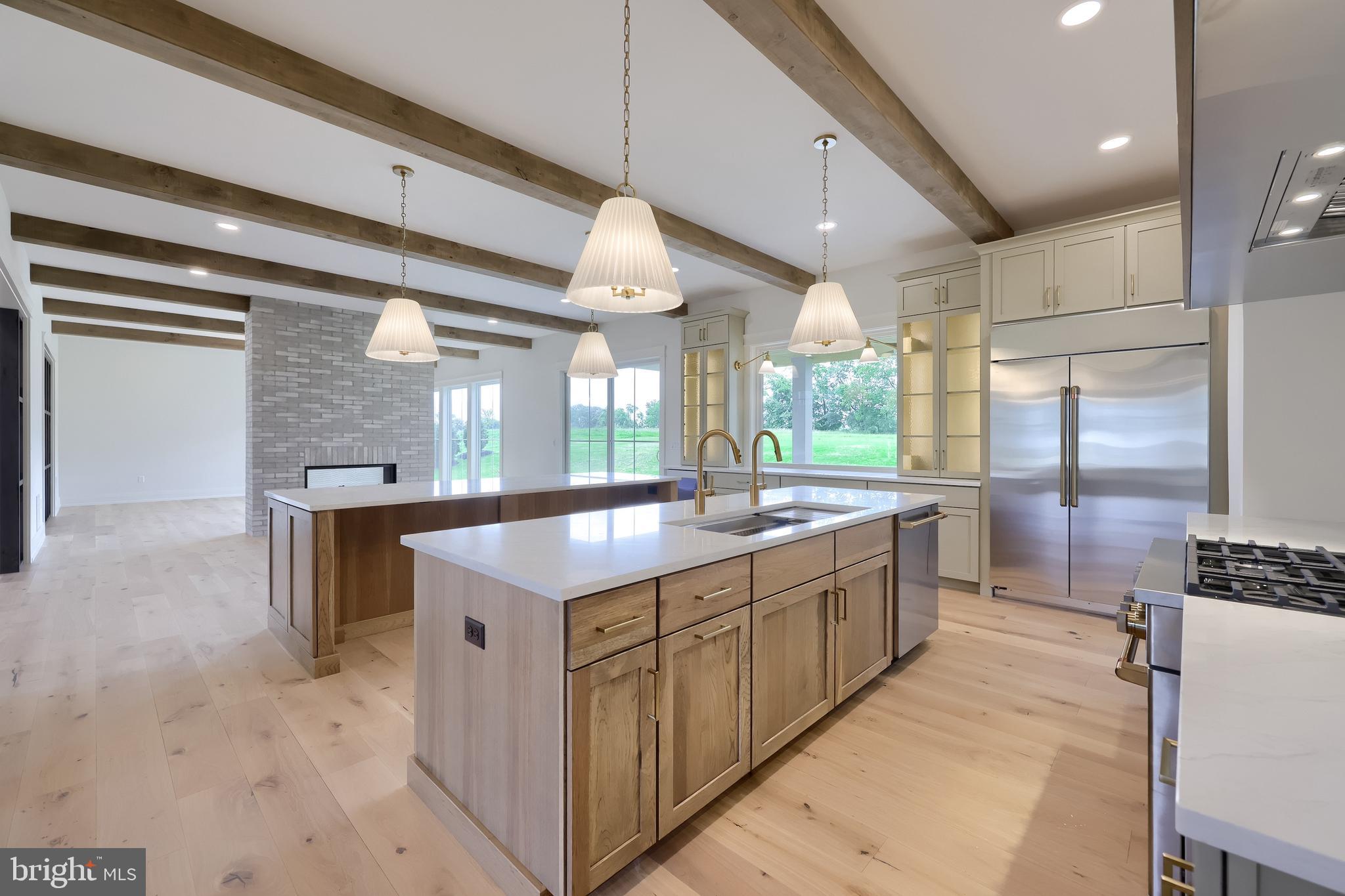 GLENDALE ESTATES - Residential