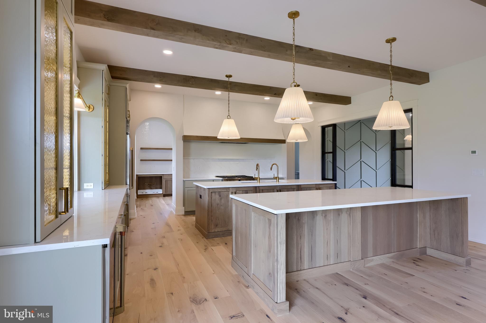 GLENDALE ESTATES - Residential