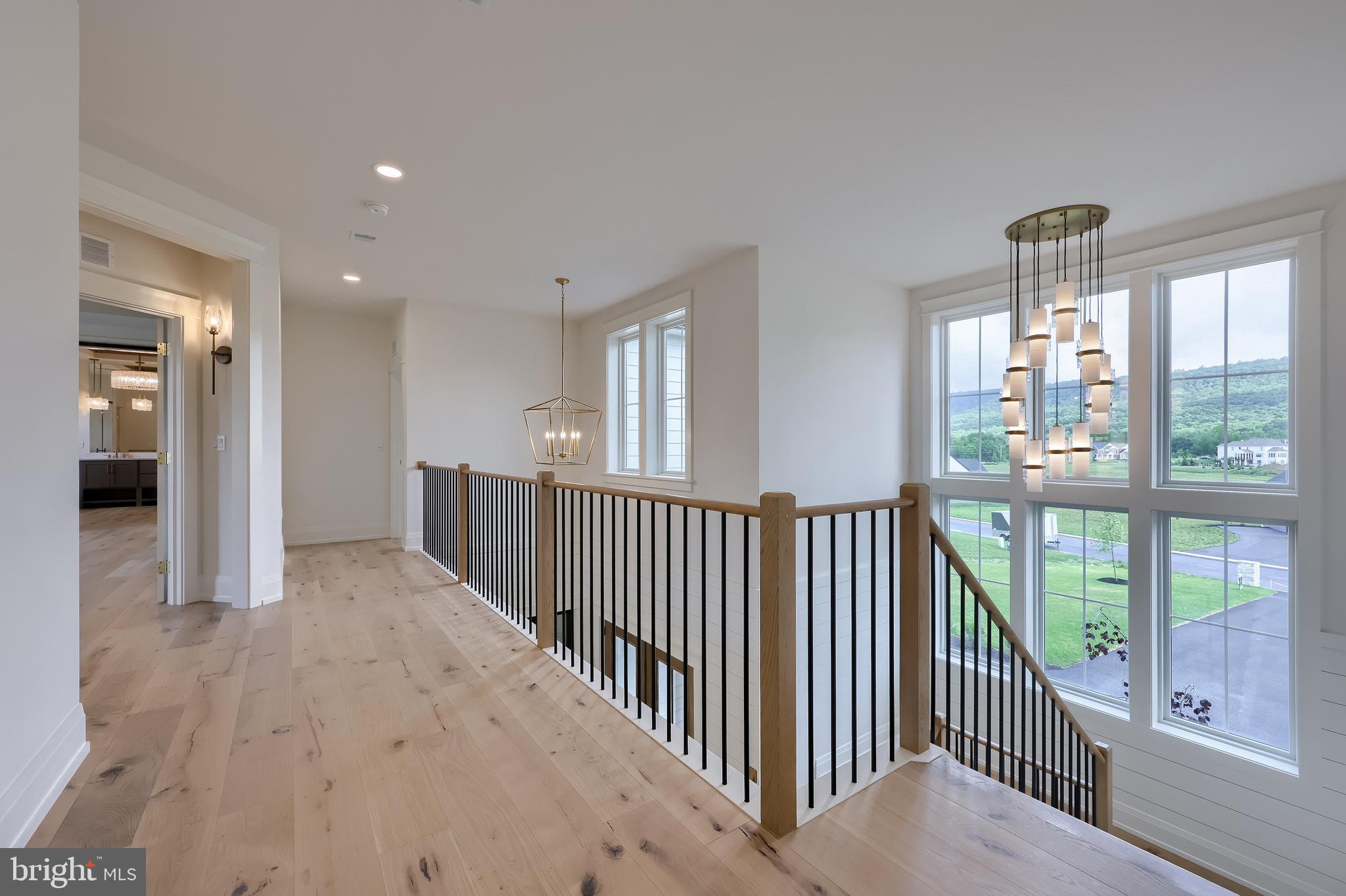 GLENDALE ESTATES - Residential