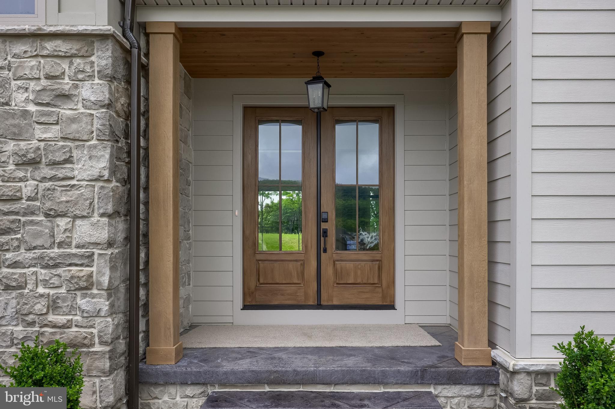 GLENDALE ESTATES - Residential