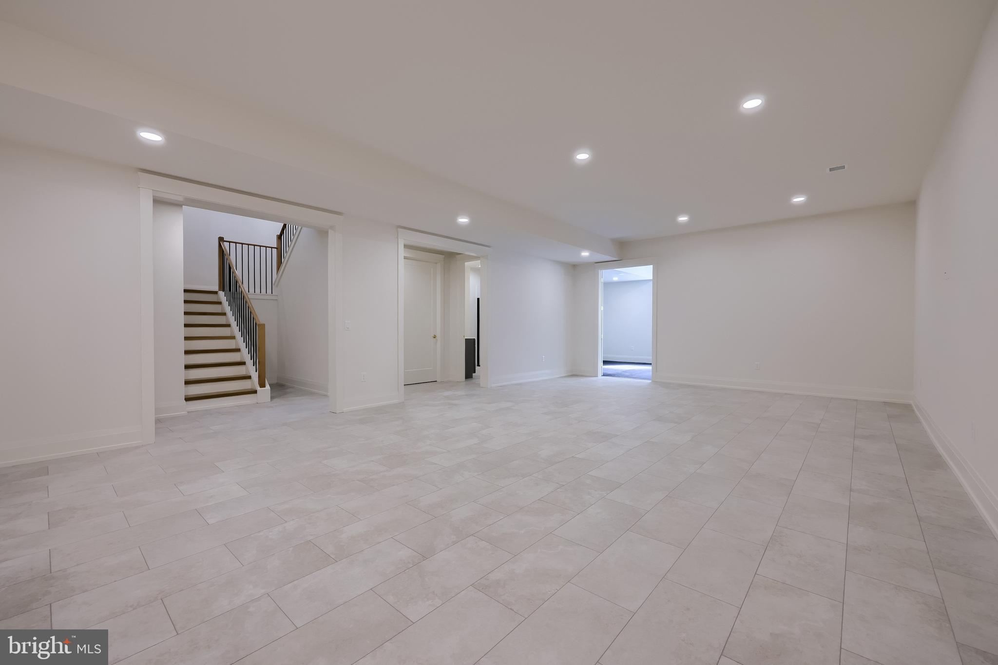 GLENDALE ESTATES - Residential