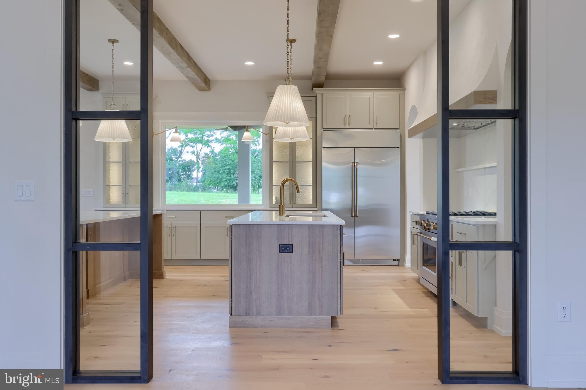 GLENDALE ESTATES - Residential