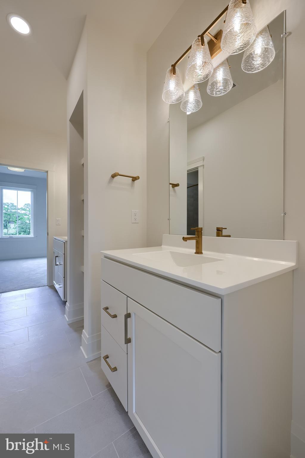 GLENDALE ESTATES - Residential