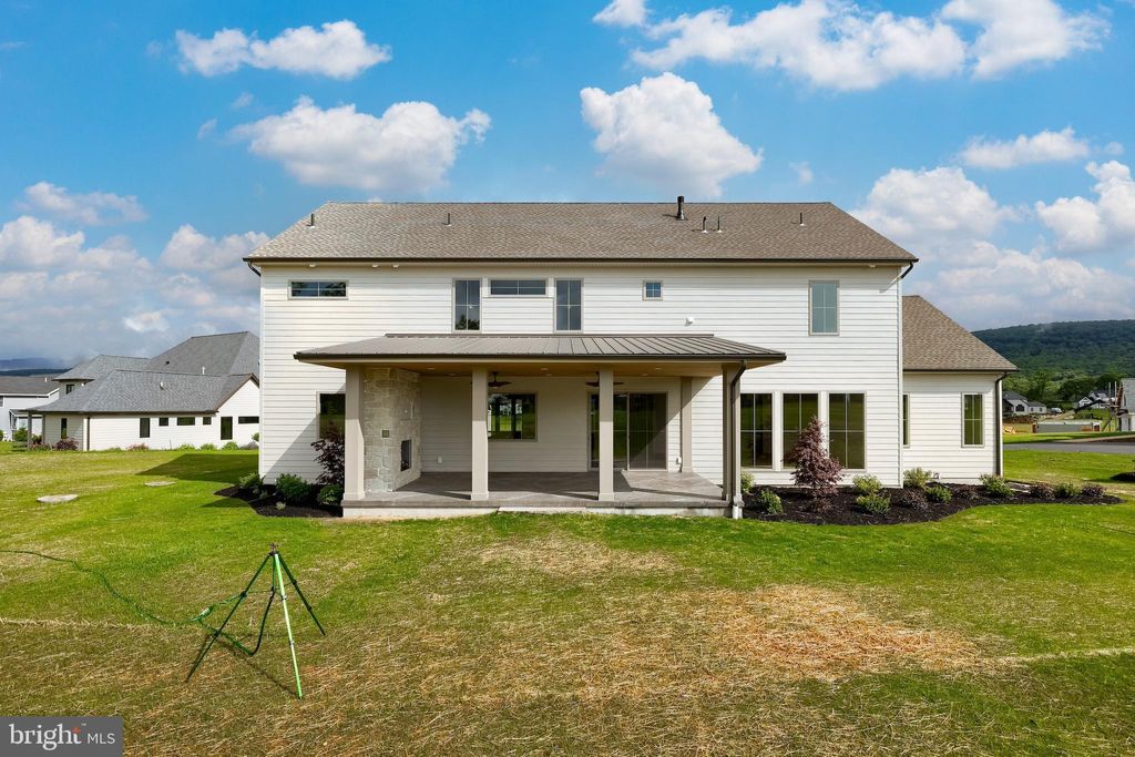 Photo of 11 Sailfish Drive, MECHANICSBURG, PA 17050 (MLS # PACB2039496)