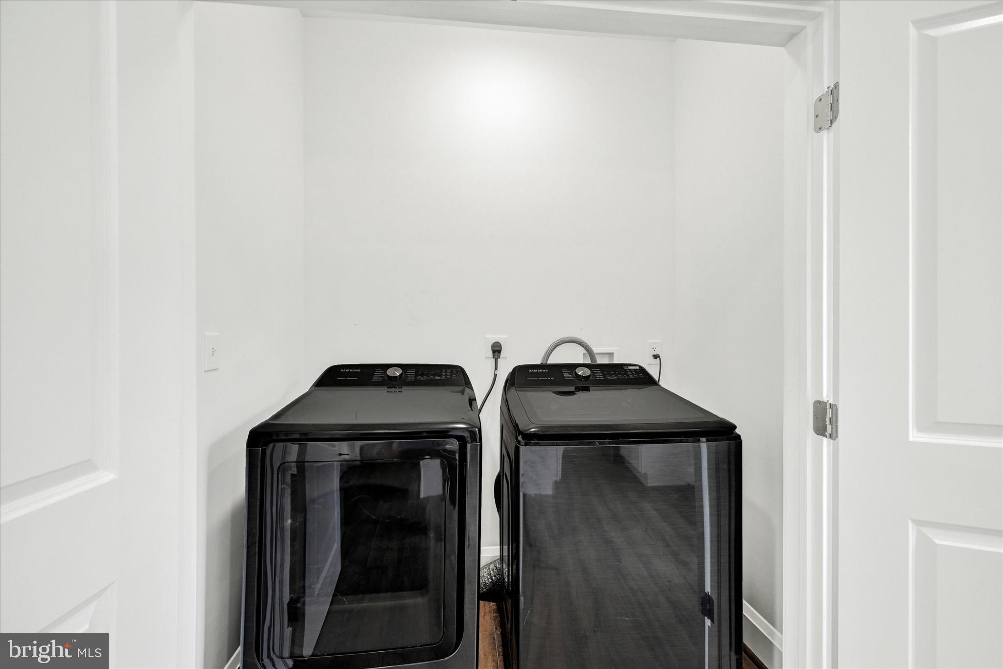 ROSEDALE - Residential