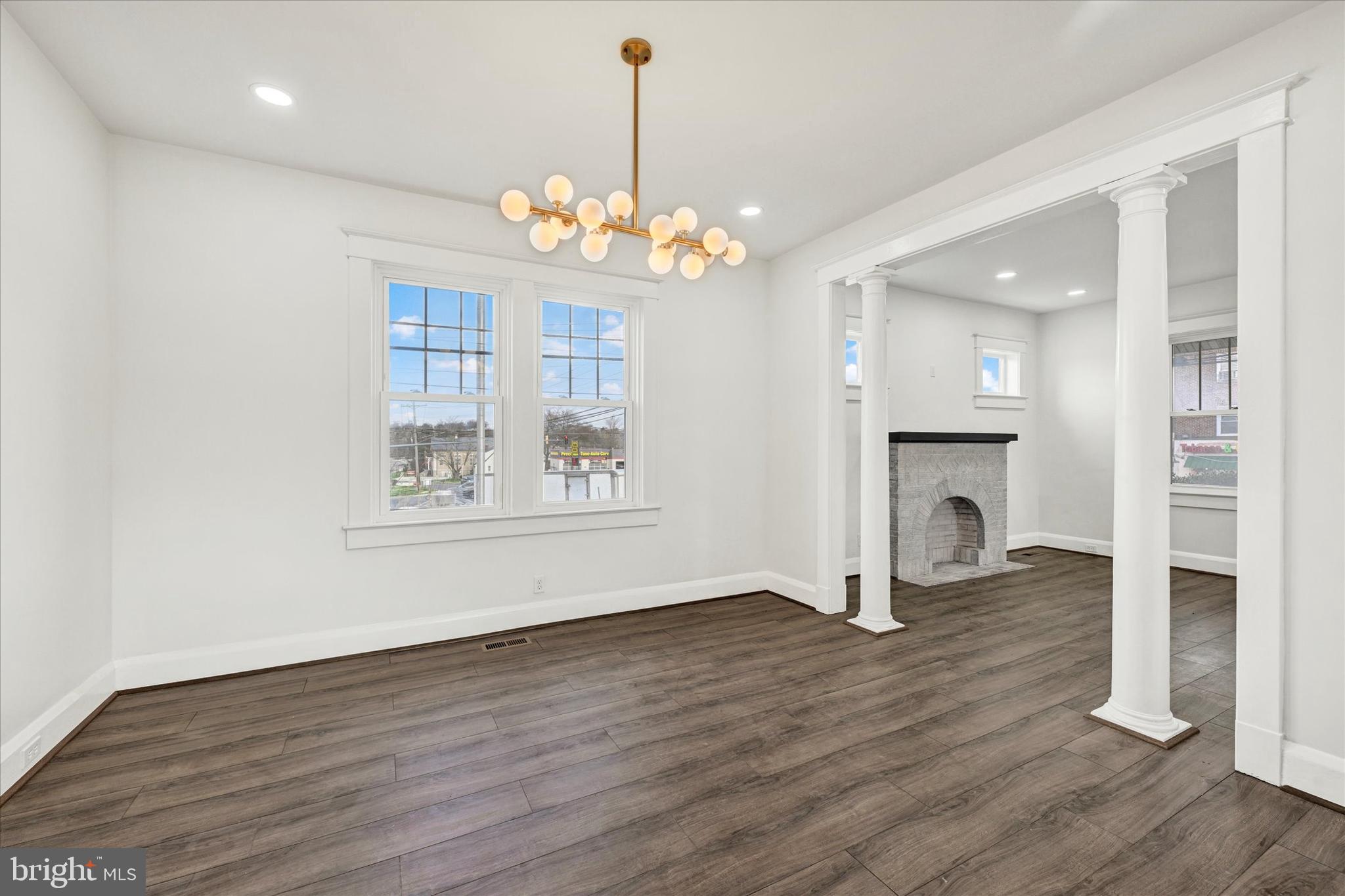 ROSEDALE - Residential