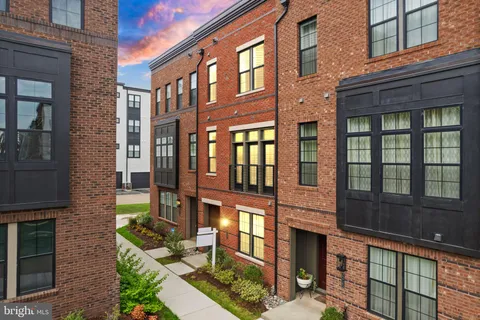 22141 Penelope Heights Terrace, Ashburn, VA MLS: VALO2092348
