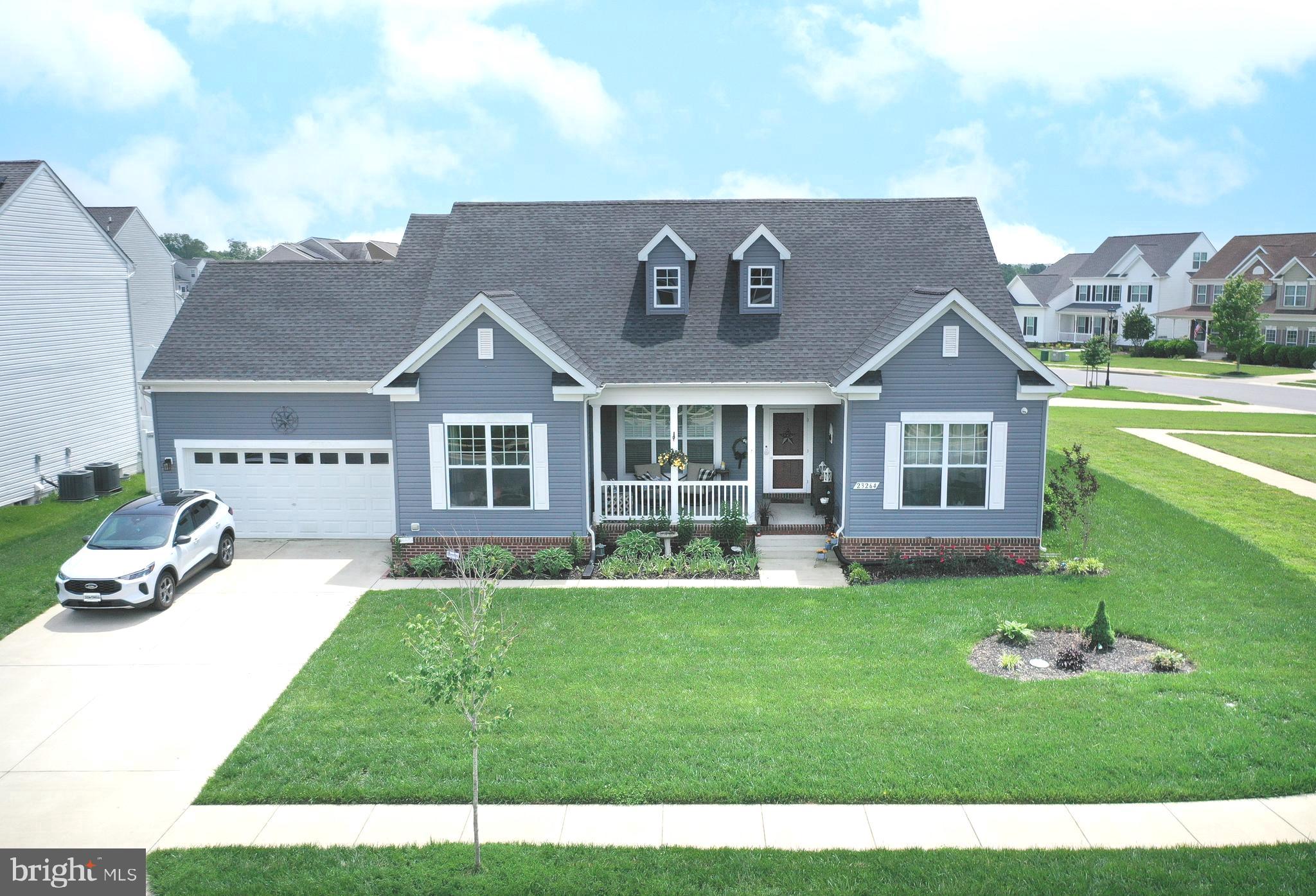 23264 LINDSAY DRIVE