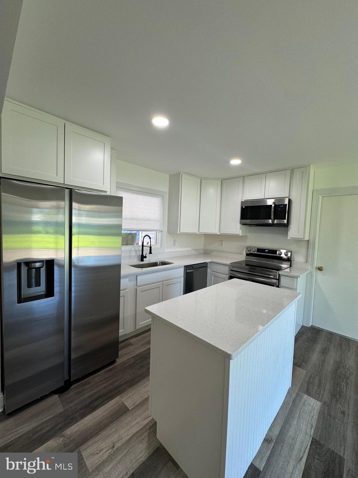 MEADOWBROOK AT BELAIR - Residential