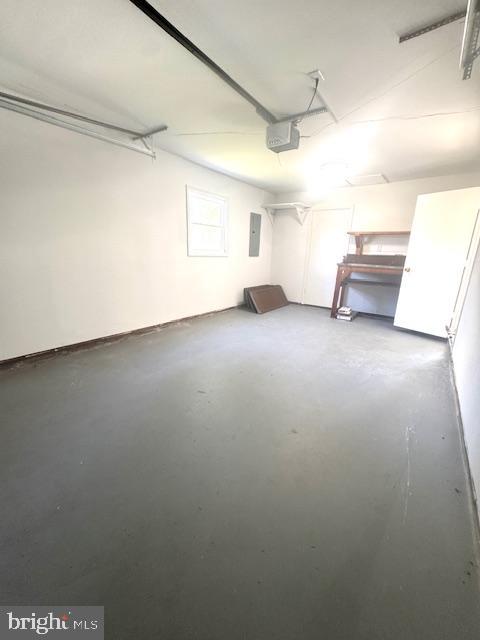 MEADOWBROOK AT BELAIR - Residential