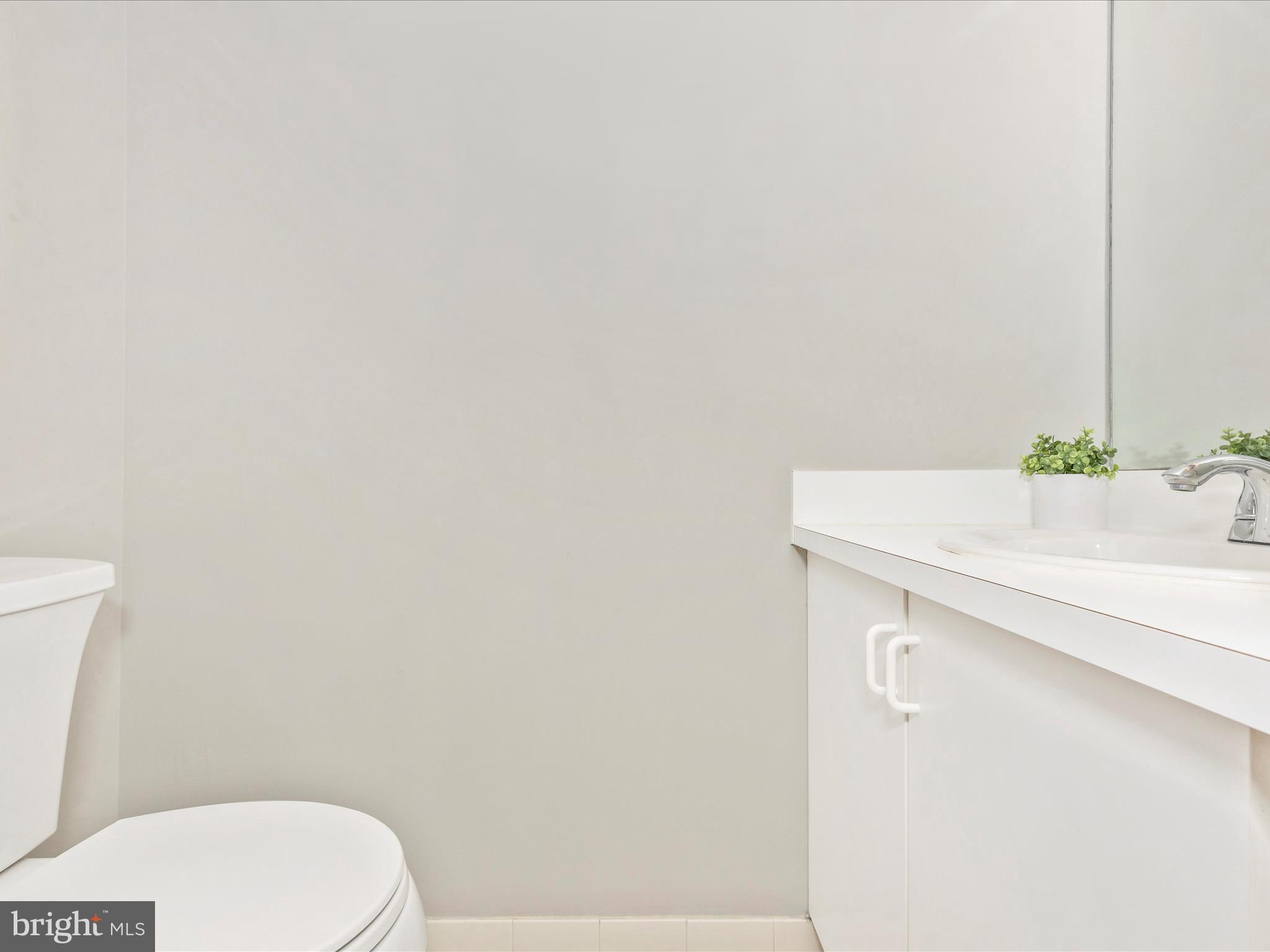 DARNESTOWN OUTSIDE - Residential