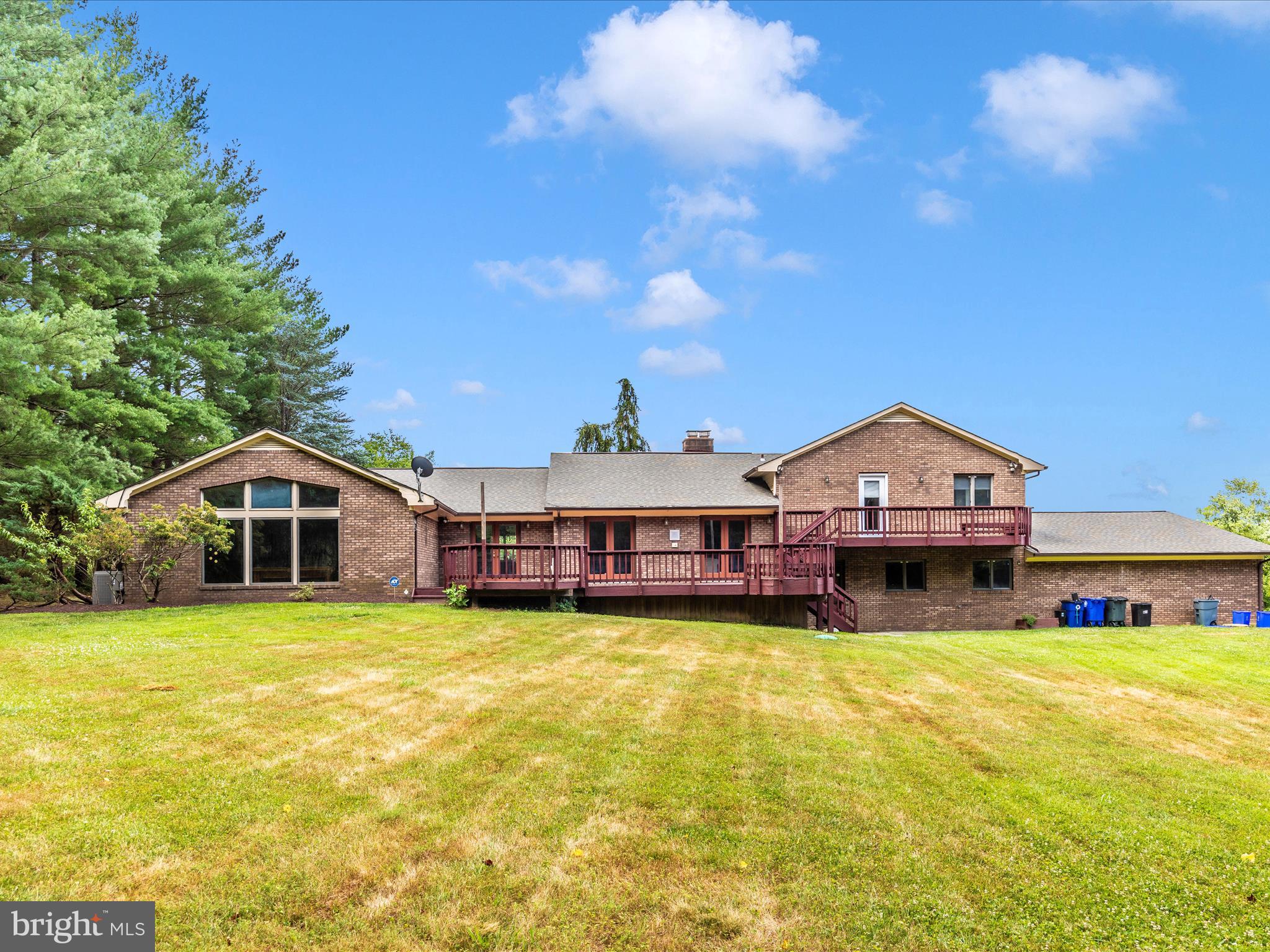 DARNESTOWN OUTSIDE - Residential