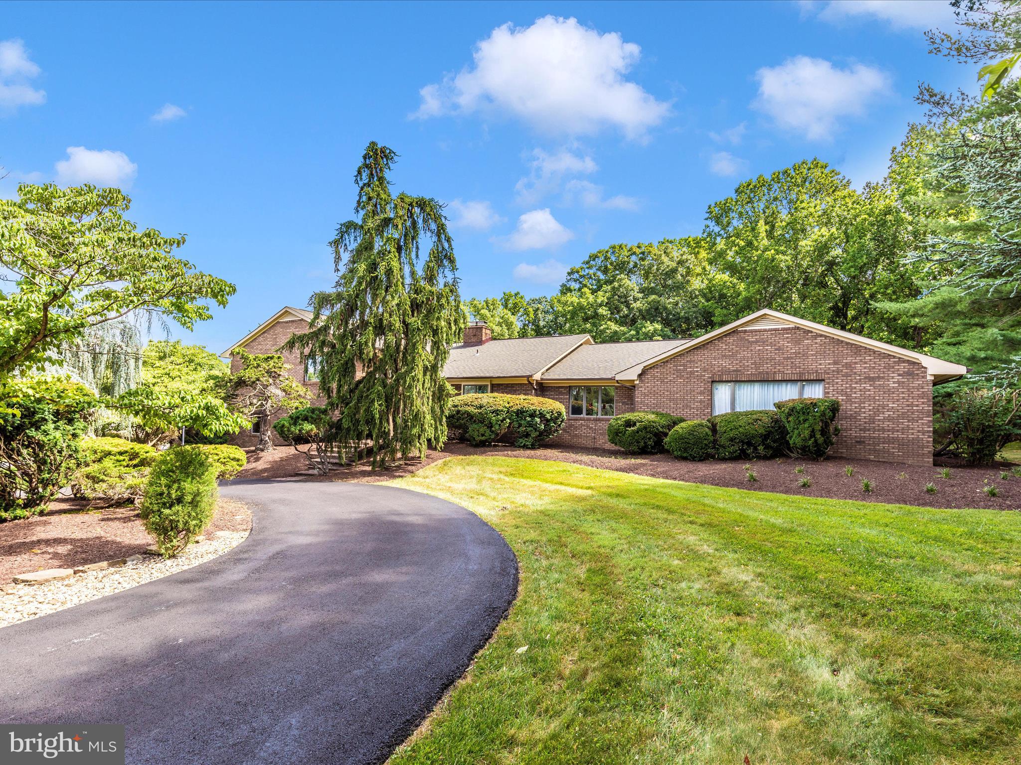 DARNESTOWN OUTSIDE - Residential