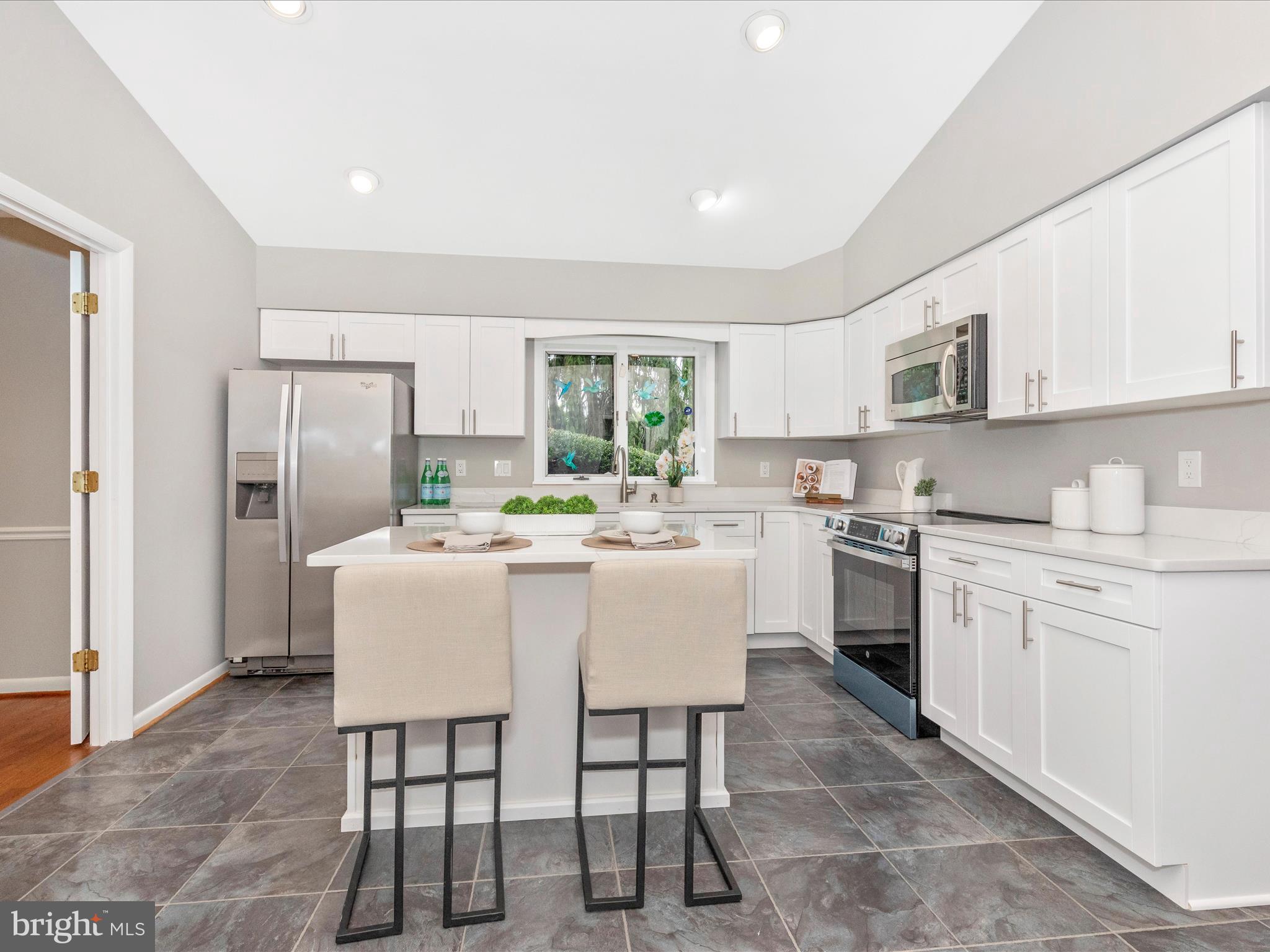 DARNESTOWN OUTSIDE - Residential