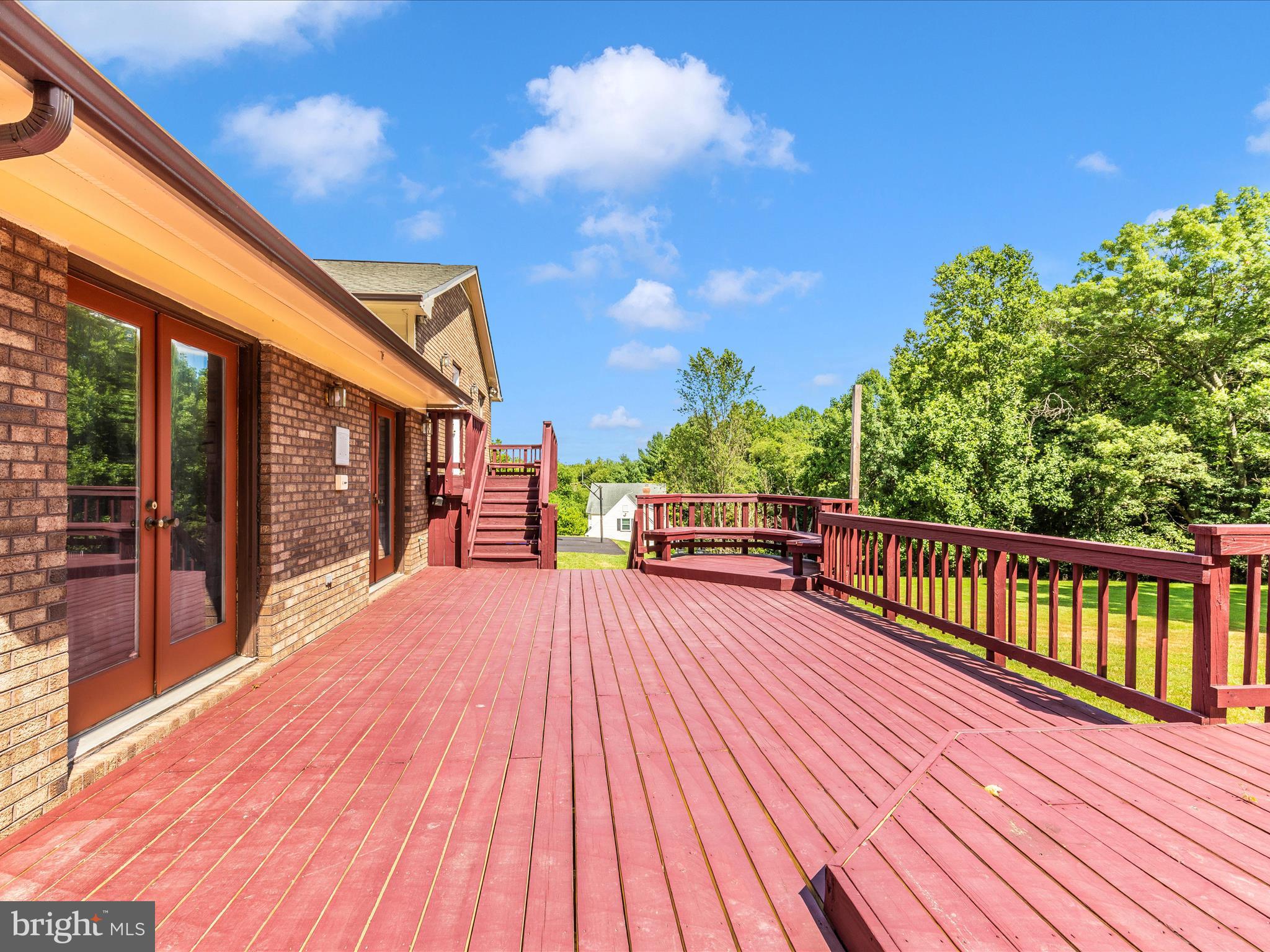 DARNESTOWN OUTSIDE - Residential