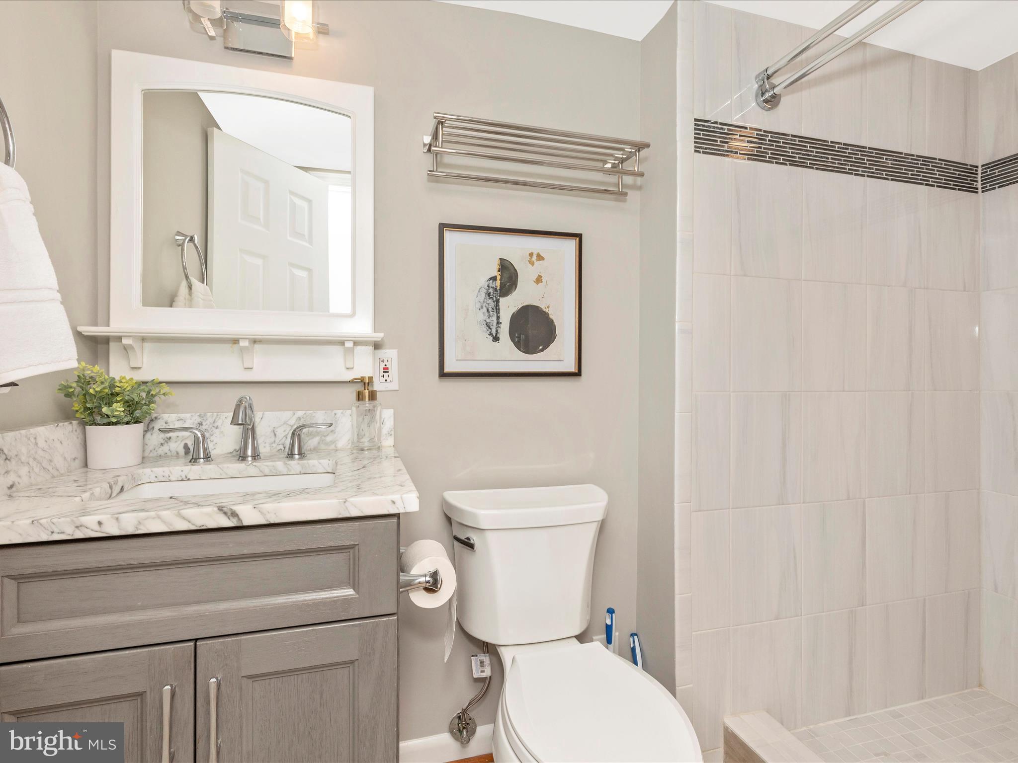 DARNESTOWN OUTSIDE - Residential