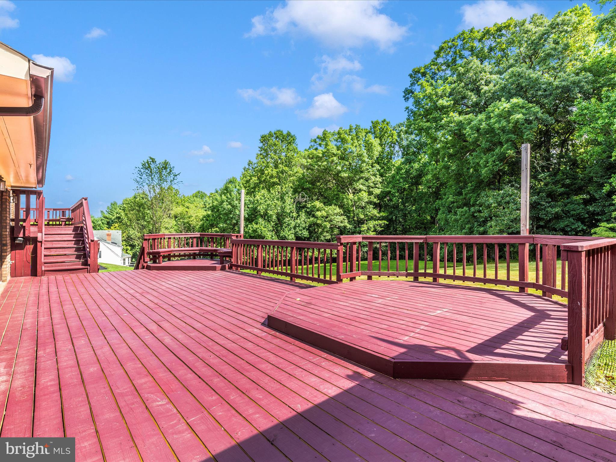 DARNESTOWN OUTSIDE - Residential