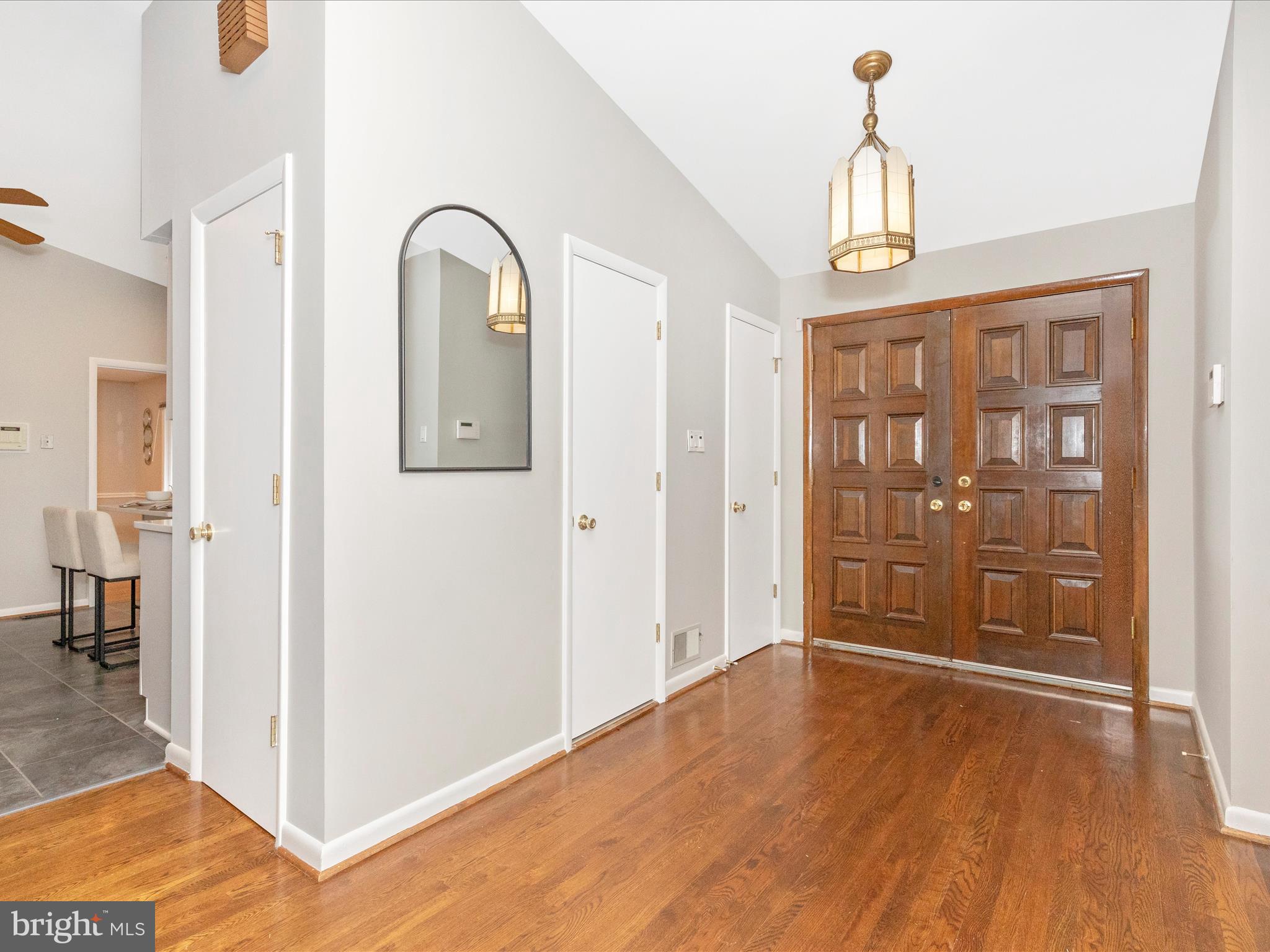 DARNESTOWN OUTSIDE - Residential