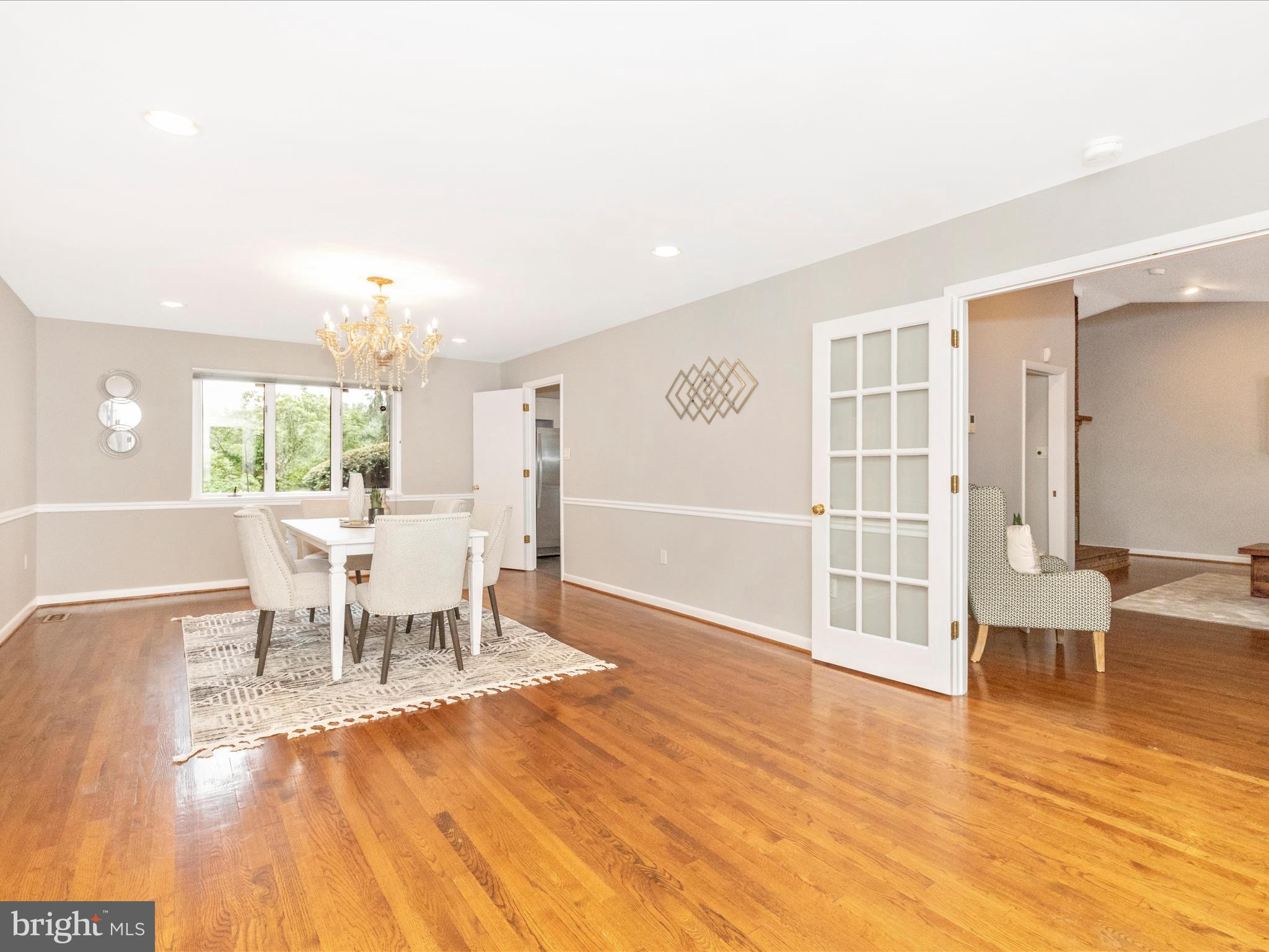 DARNESTOWN OUTSIDE - Residential