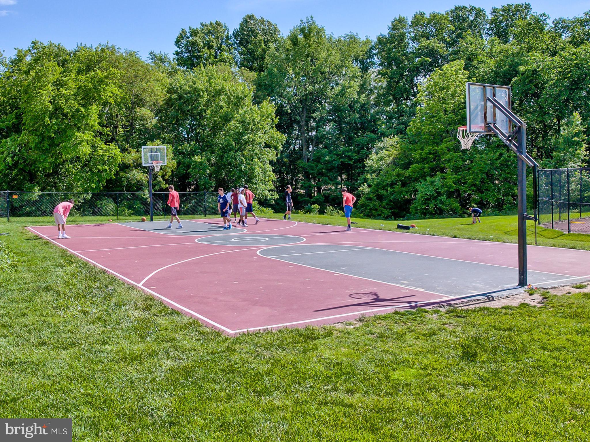 VILLAGES OF URBANA - Residential