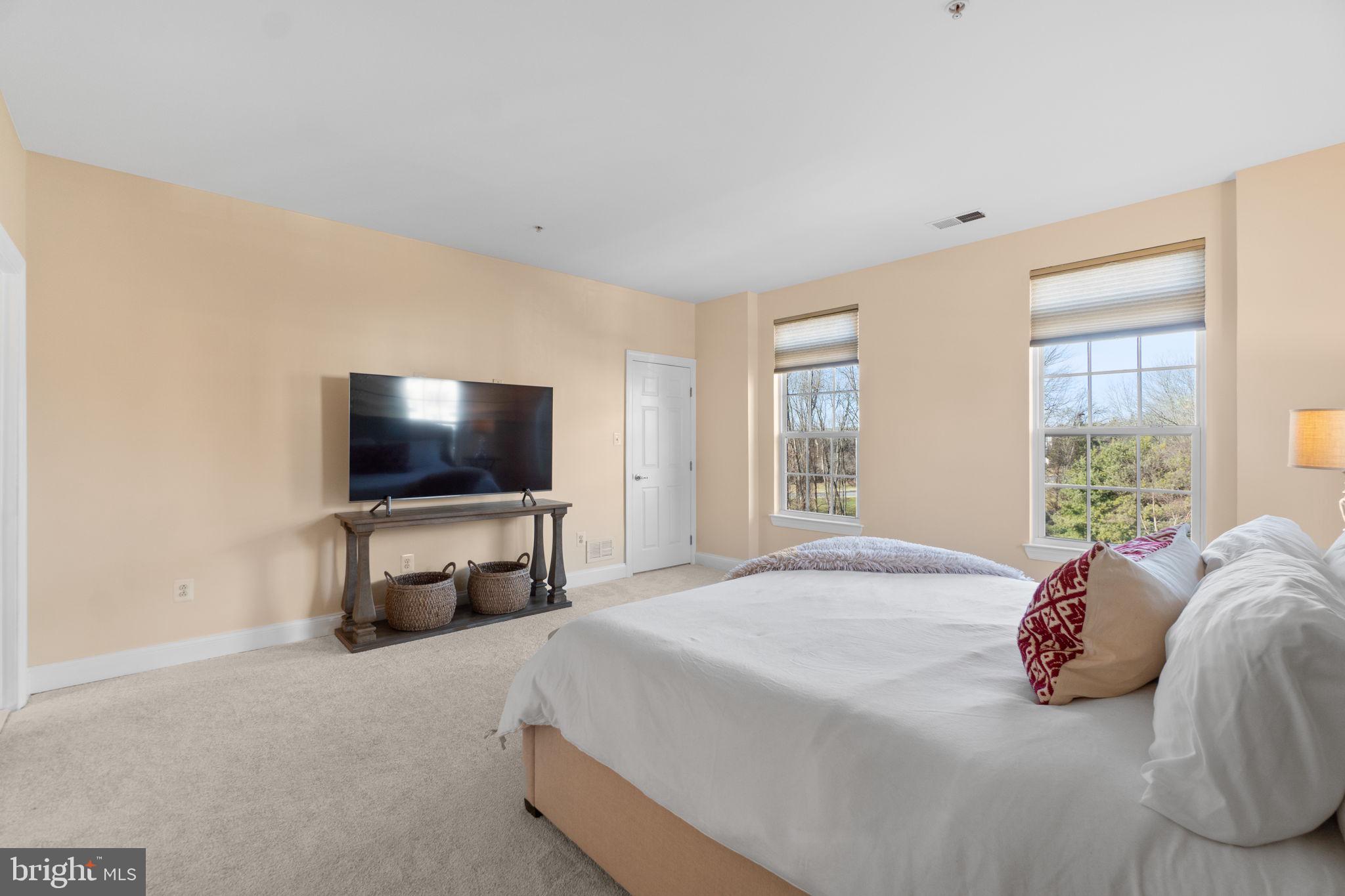 VILLAGES OF URBANA - Residential