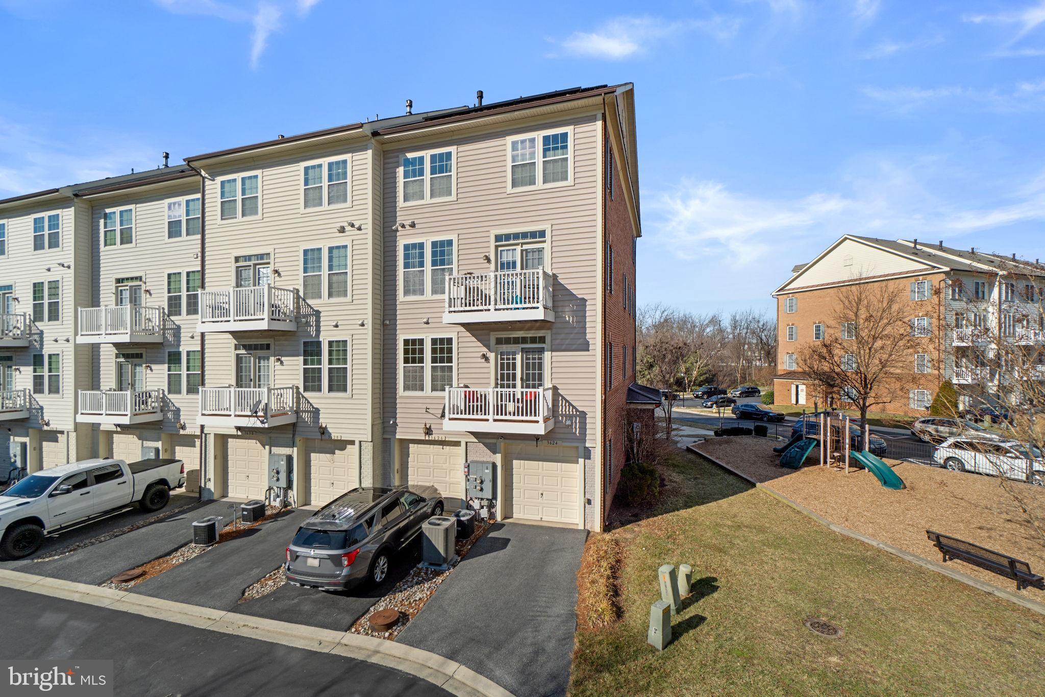 VILLAGES OF URBANA - Residential