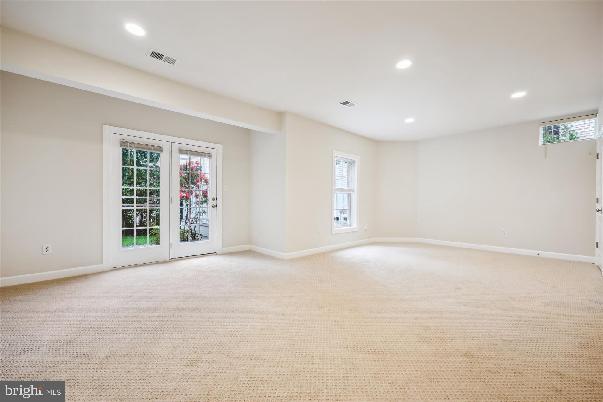 ROSE HILL - Residential