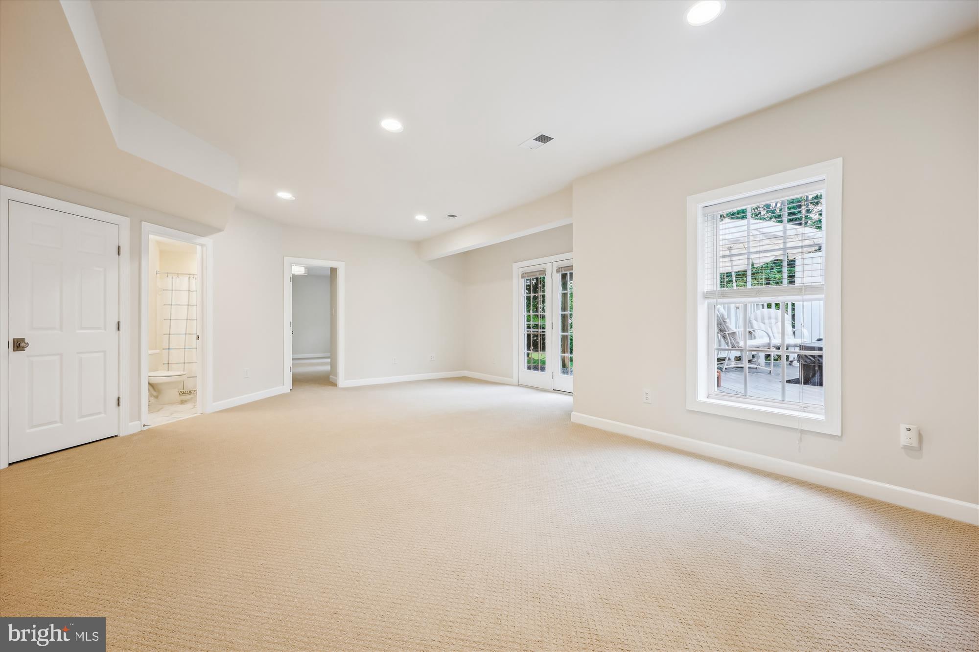 ROSE HILL - Residential