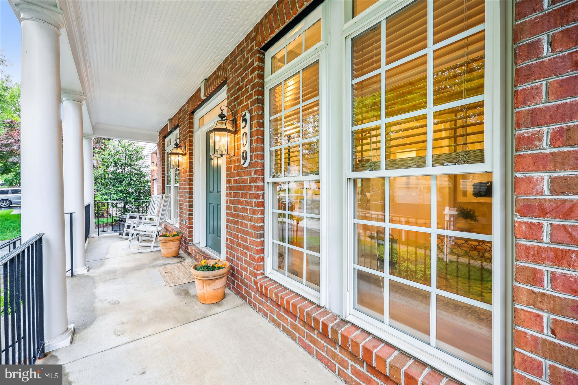 509 AUTUMN WIND WAY