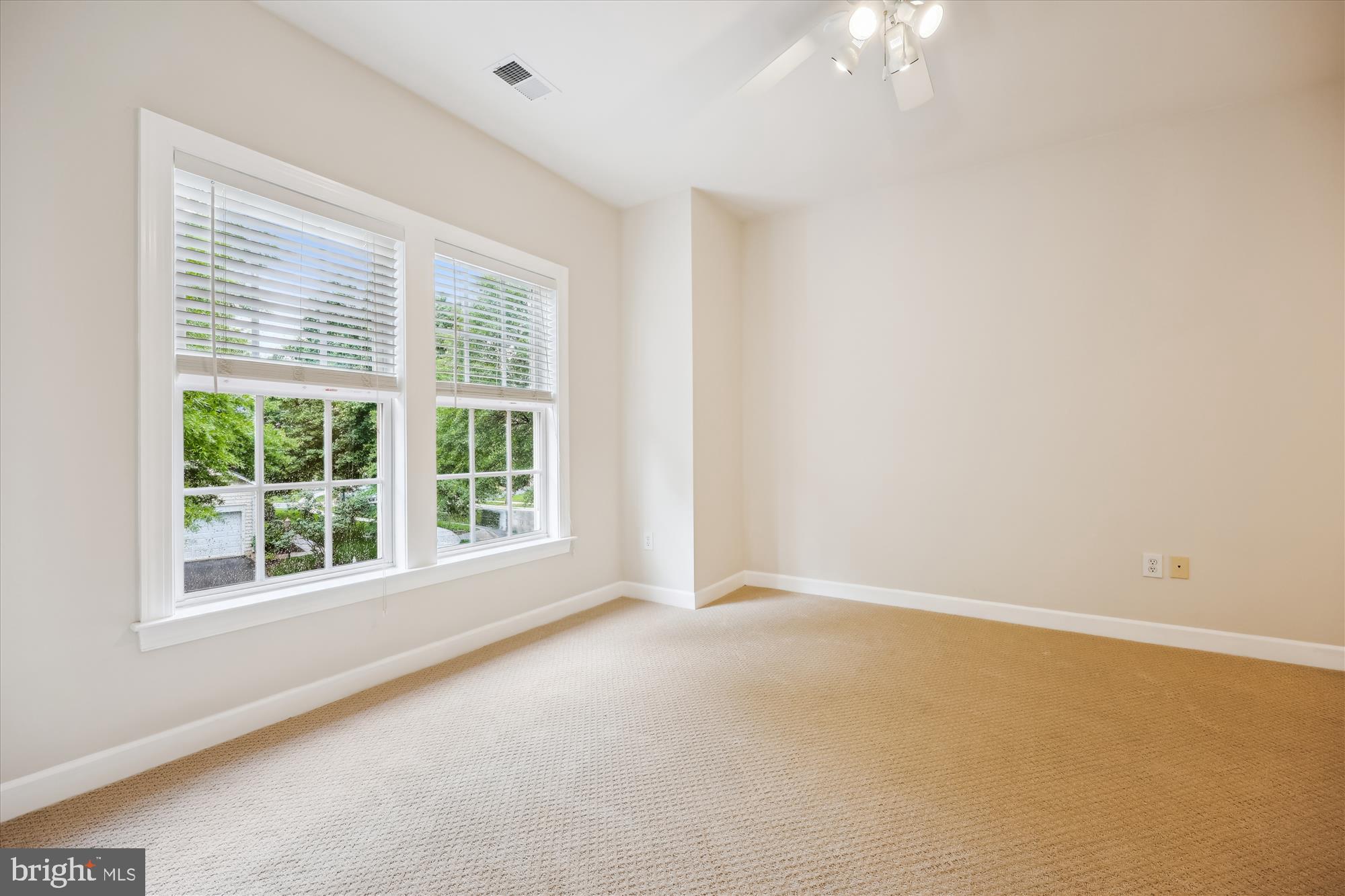 ROSE HILL - Residential