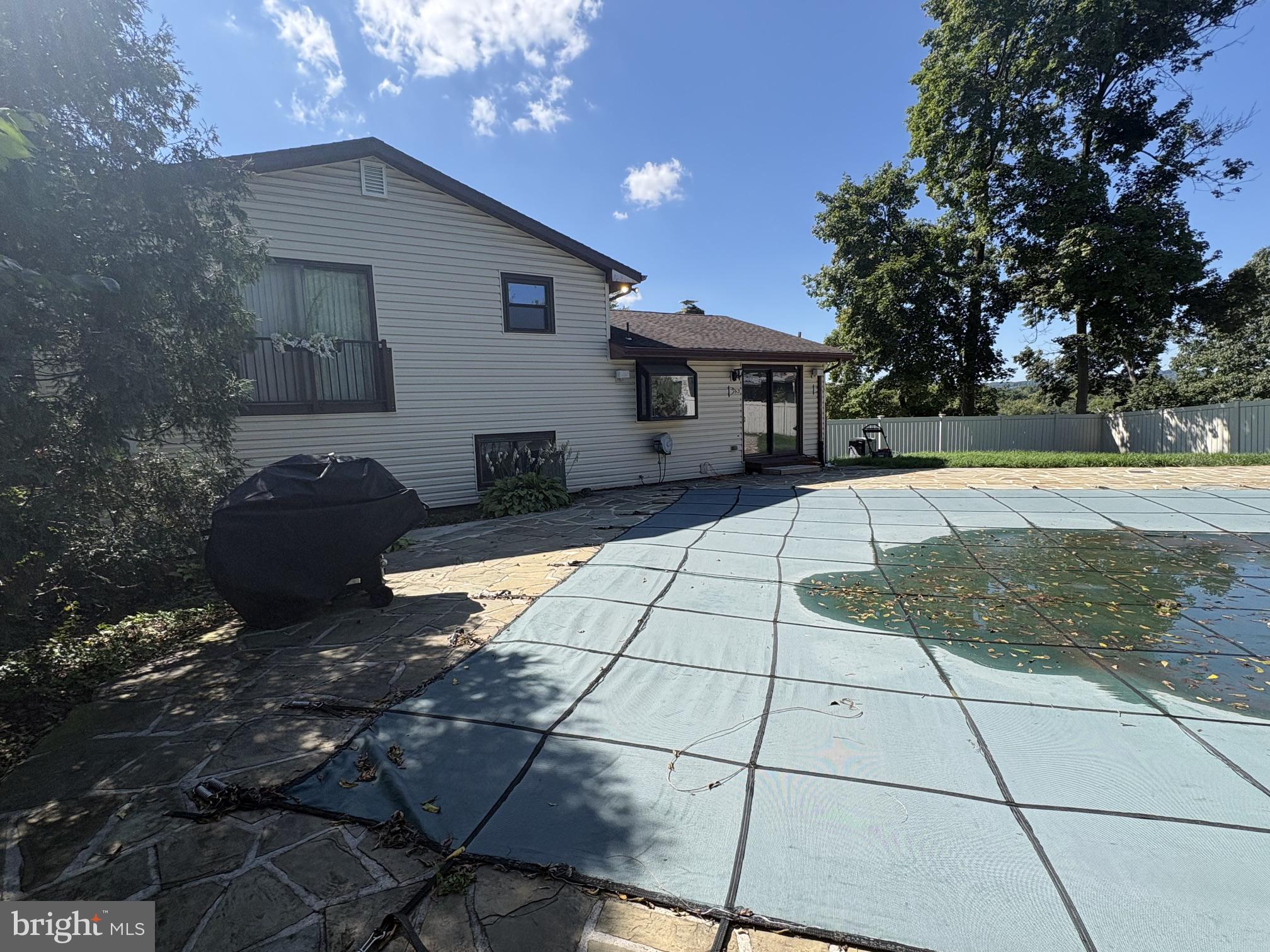 3025 RED OAK ROAD
