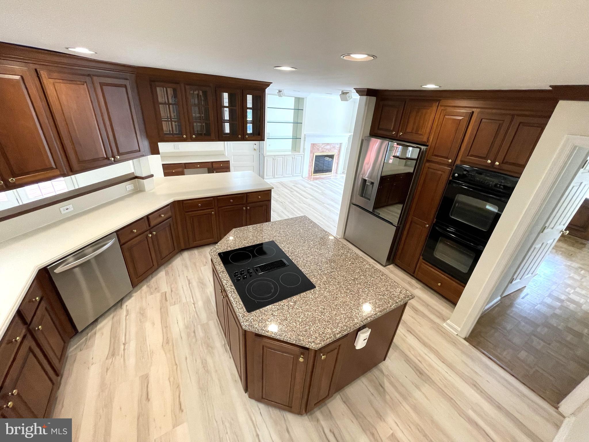 ORANGE HUNT ESTATES - Residential Lease