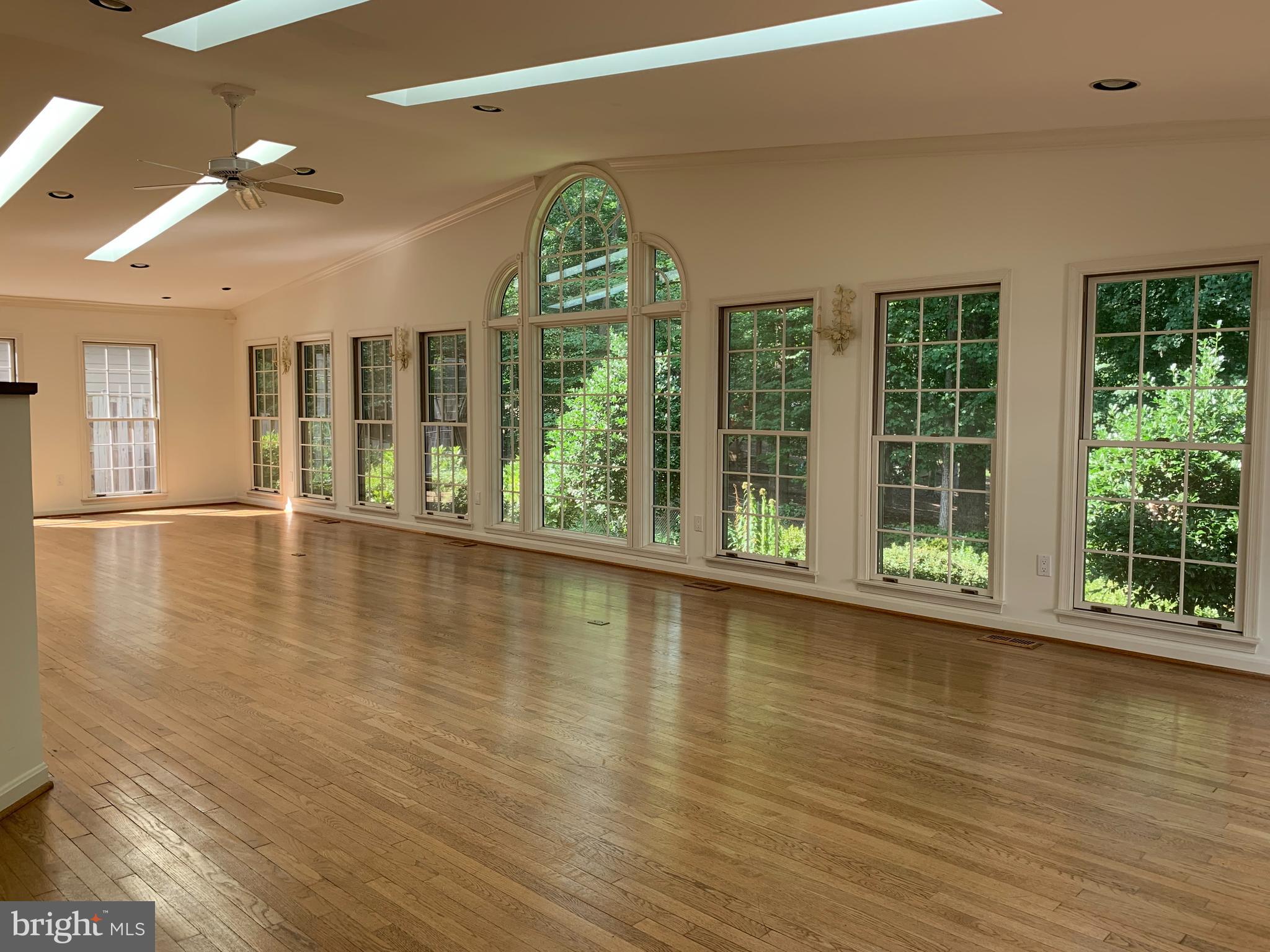 ORANGE HUNT ESTATES - Residential Lease