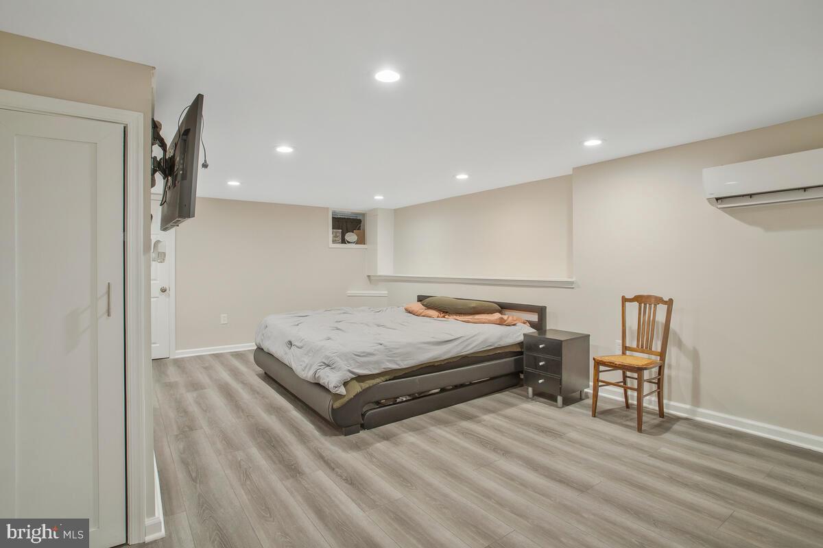 BREWERS HILL - Residential