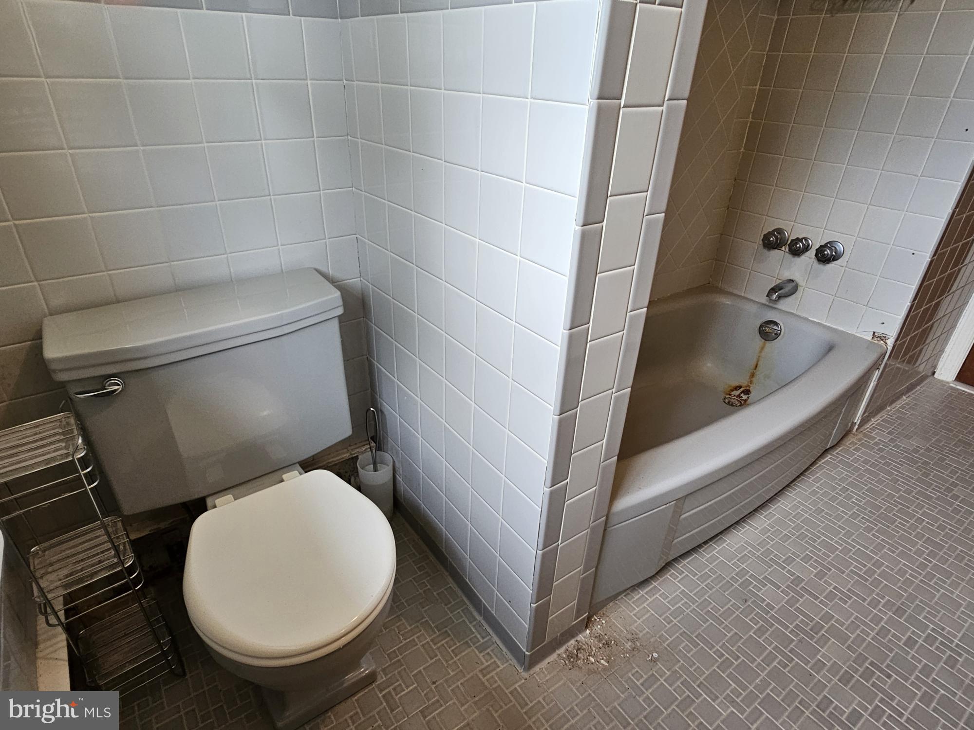 GLENDALE GARDENS - Residential