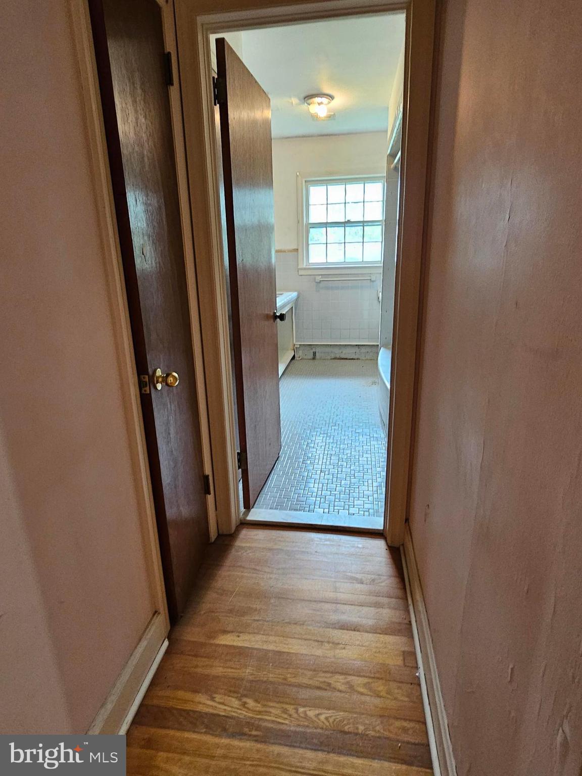 GLENDALE GARDENS - Residential