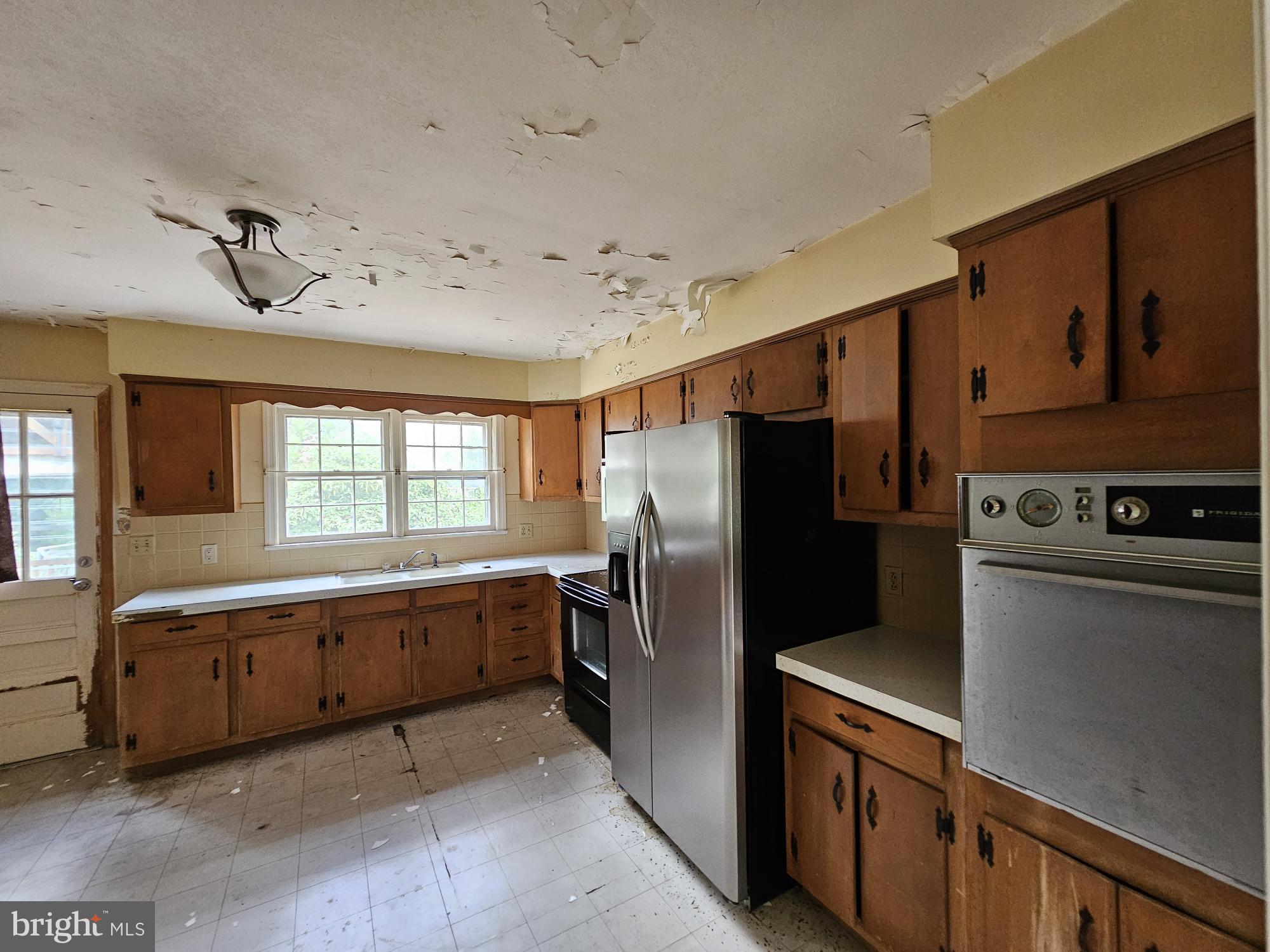 GLENDALE GARDENS - Residential