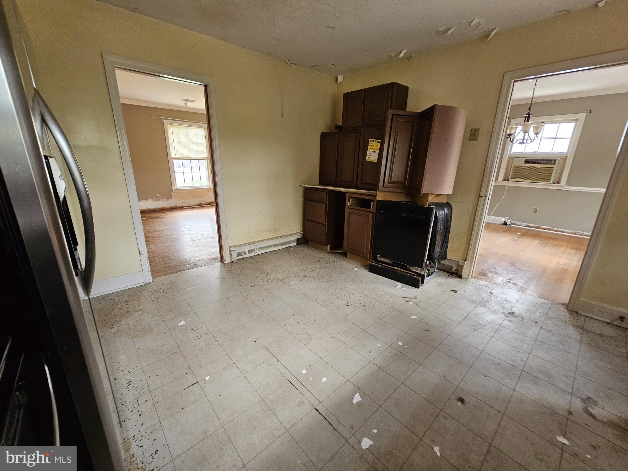 GLENDALE GARDENS - Residential