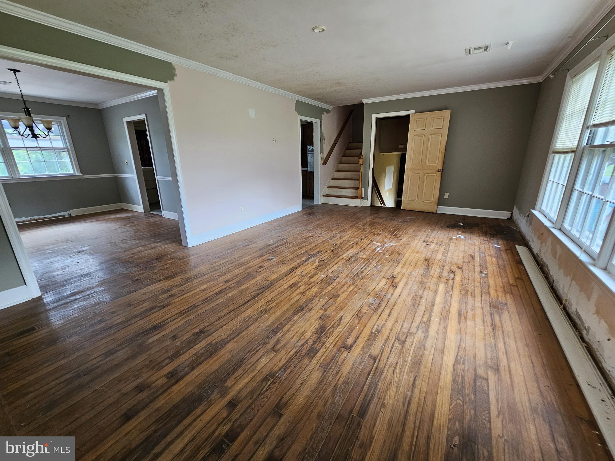 GLENDALE GARDENS - Residential