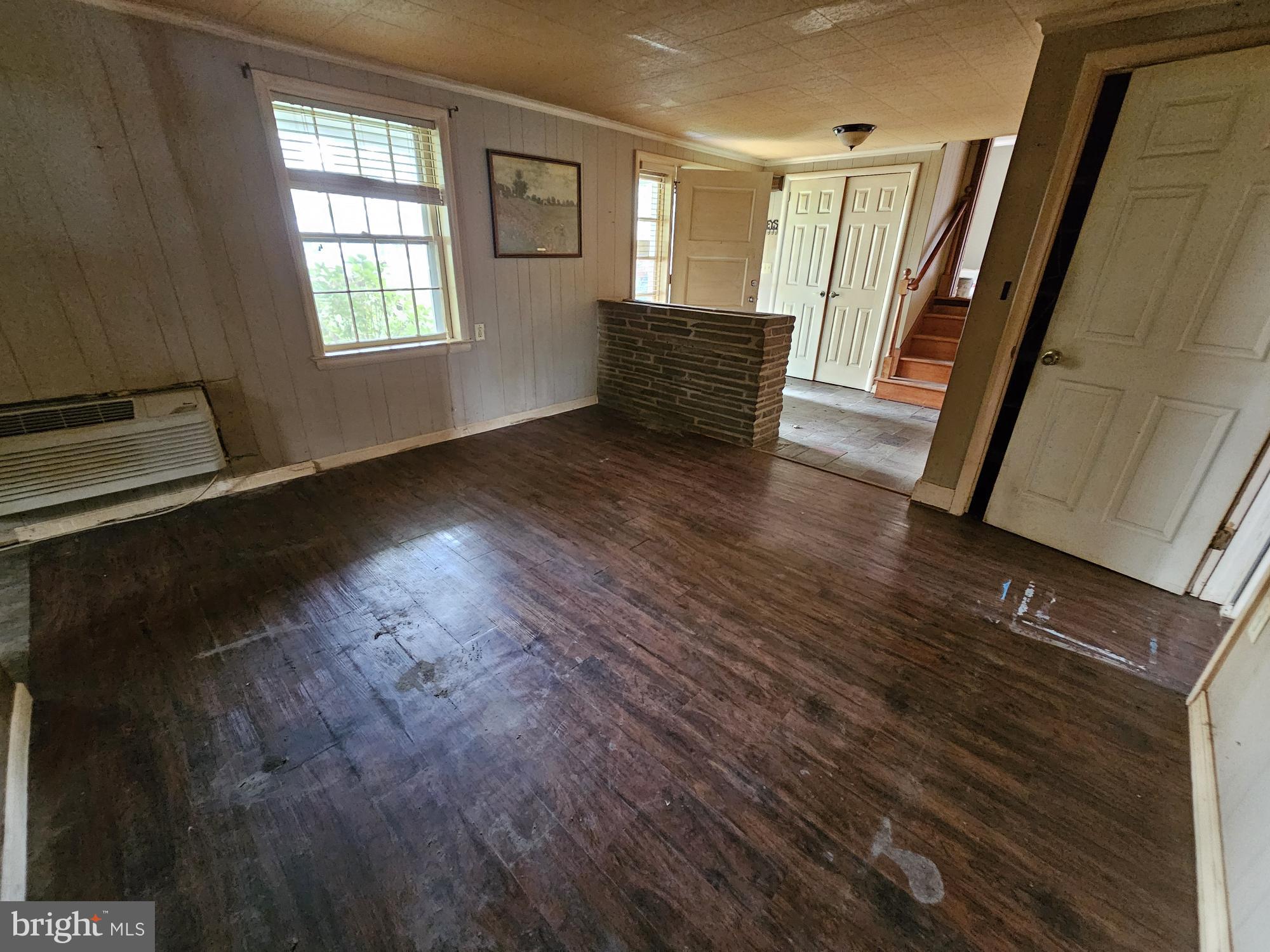 GLENDALE GARDENS - Residential